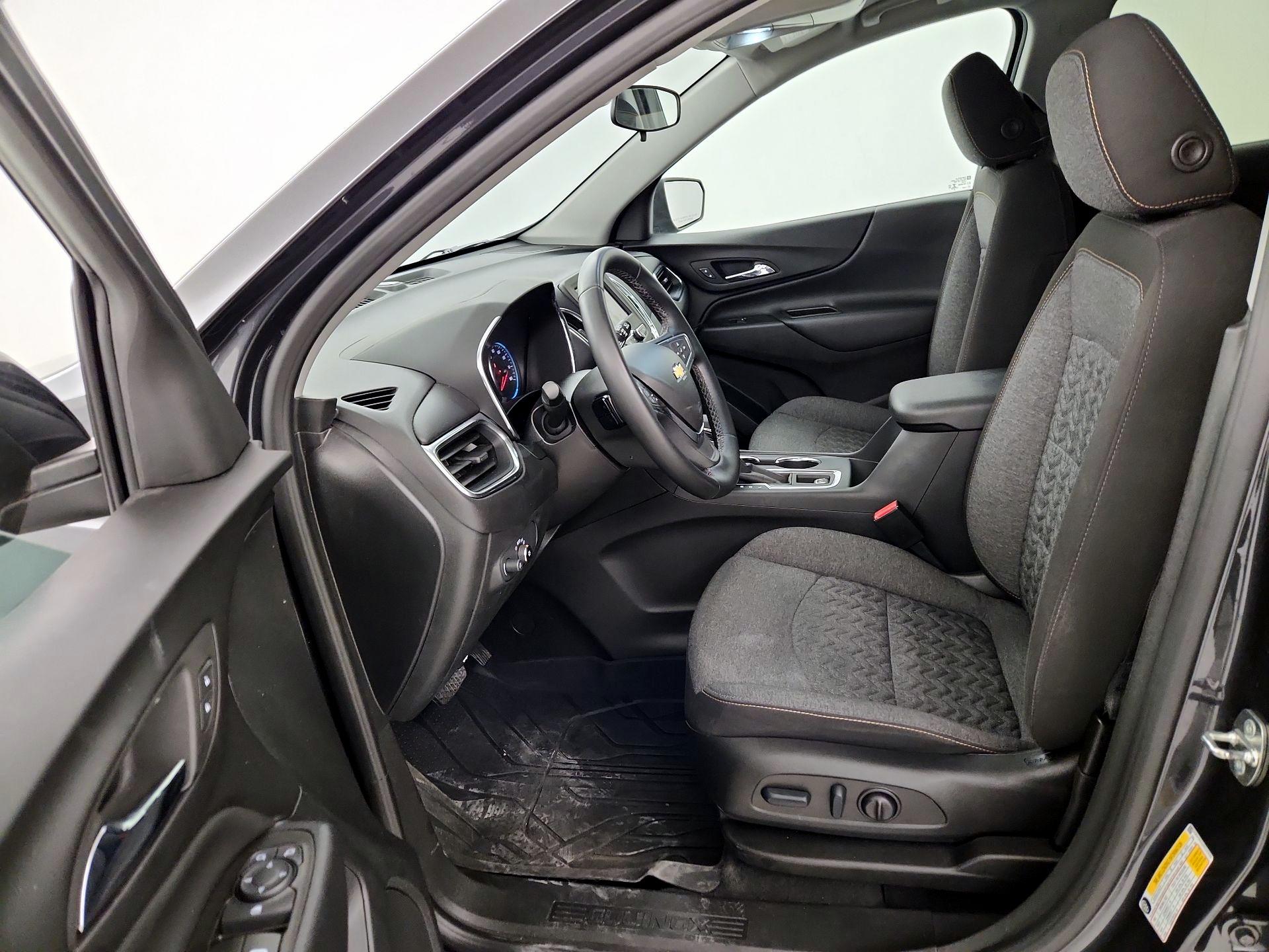 Thumbnail: 2023 Chevrolet Equinox - 11