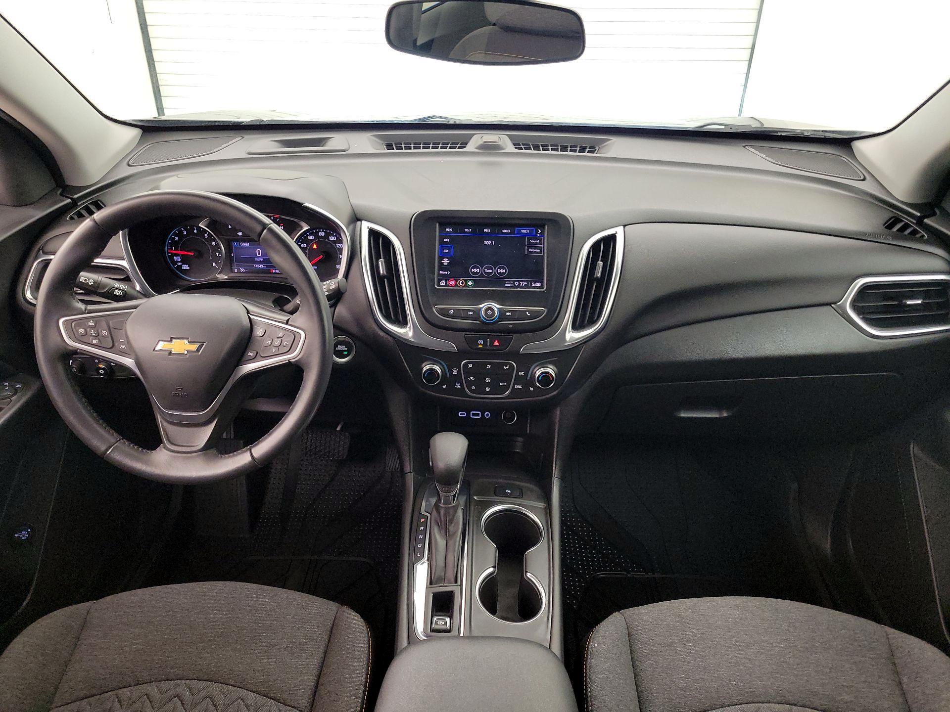 Thumbnail: 2022 Chevrolet Equinox - 9