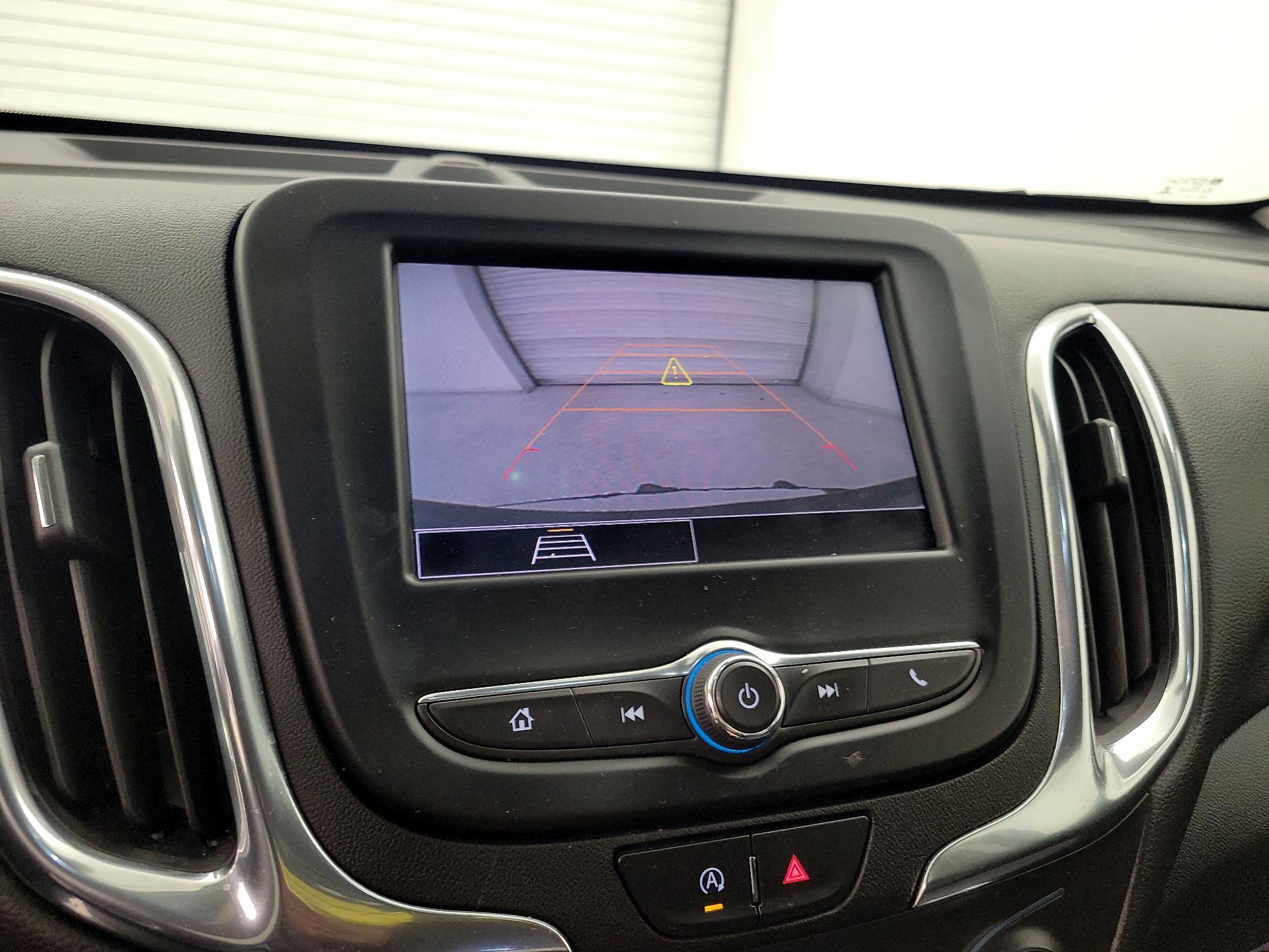 Thumbnail: 2022 Chevrolet Equinox - 14