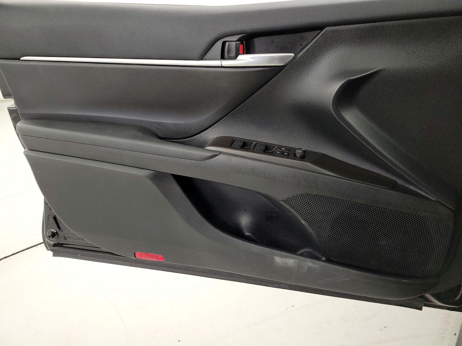 Thumbnail: 2024 Toyota Camry - 12