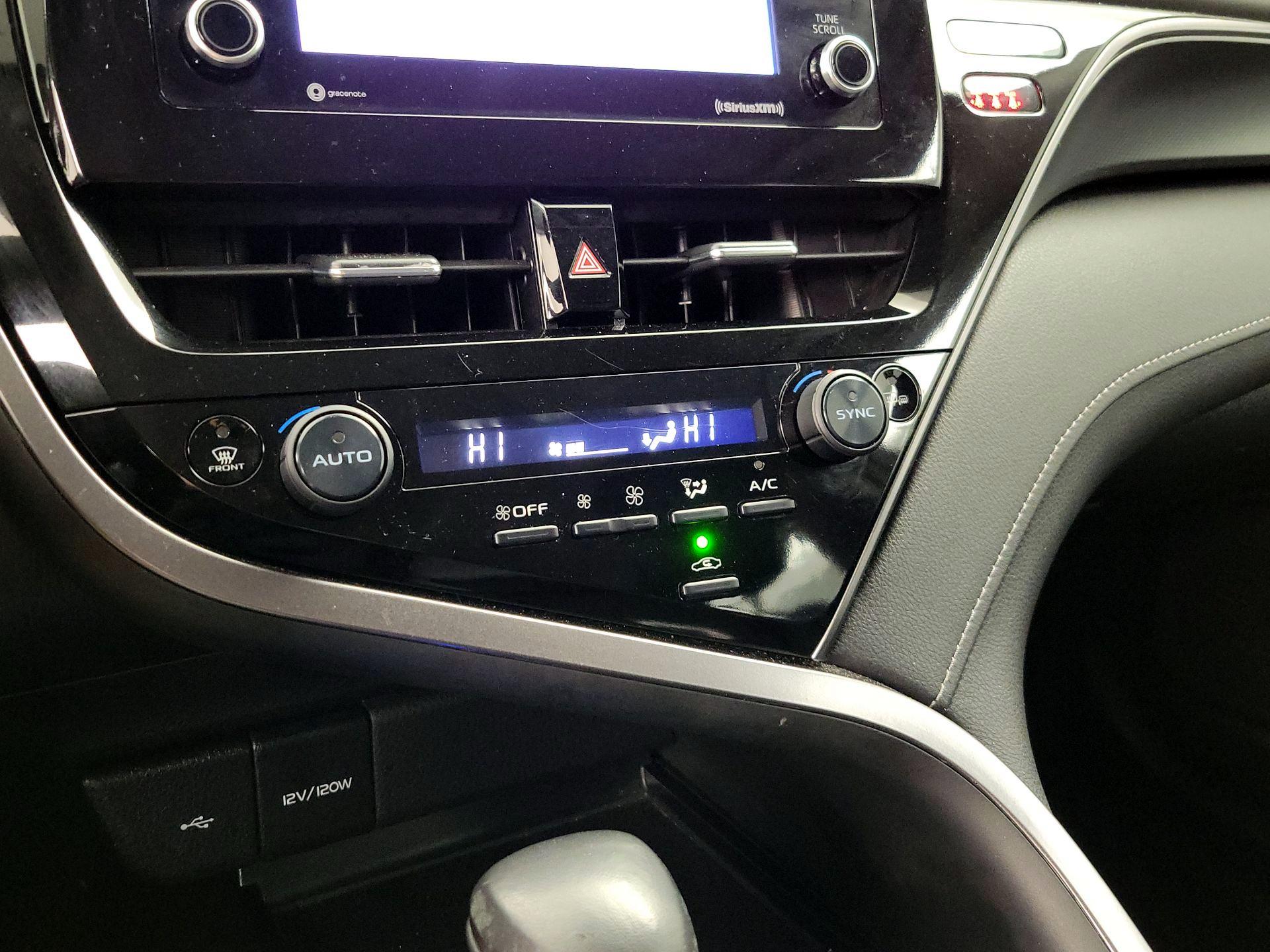 Thumbnail: 2024 Toyota Camry - 16