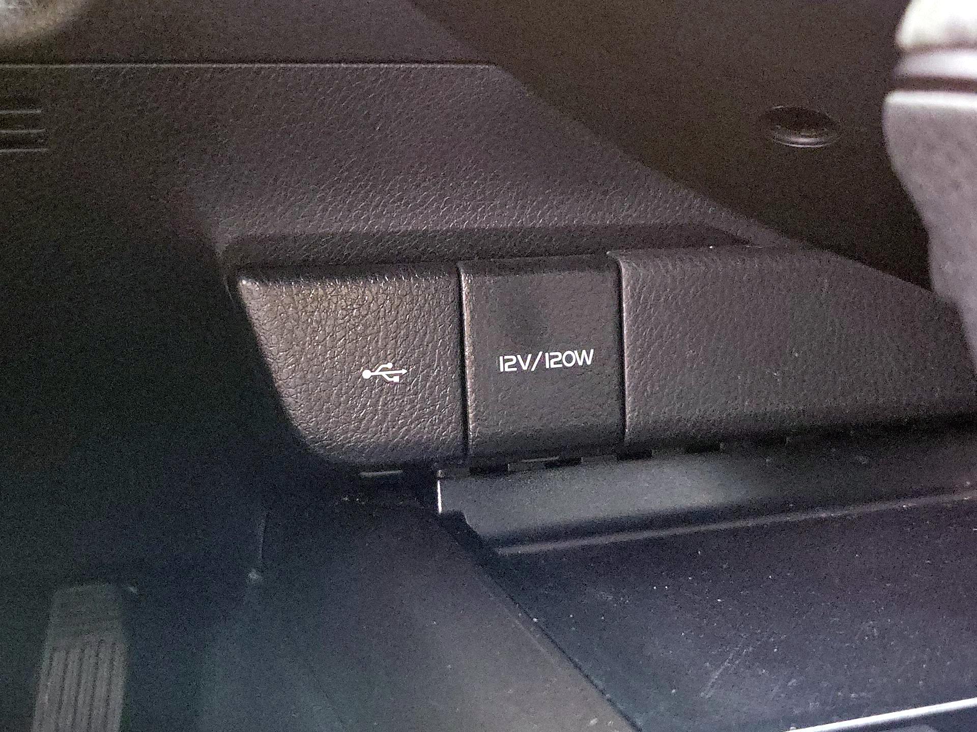 Thumbnail: 2024 Toyota Camry - 18