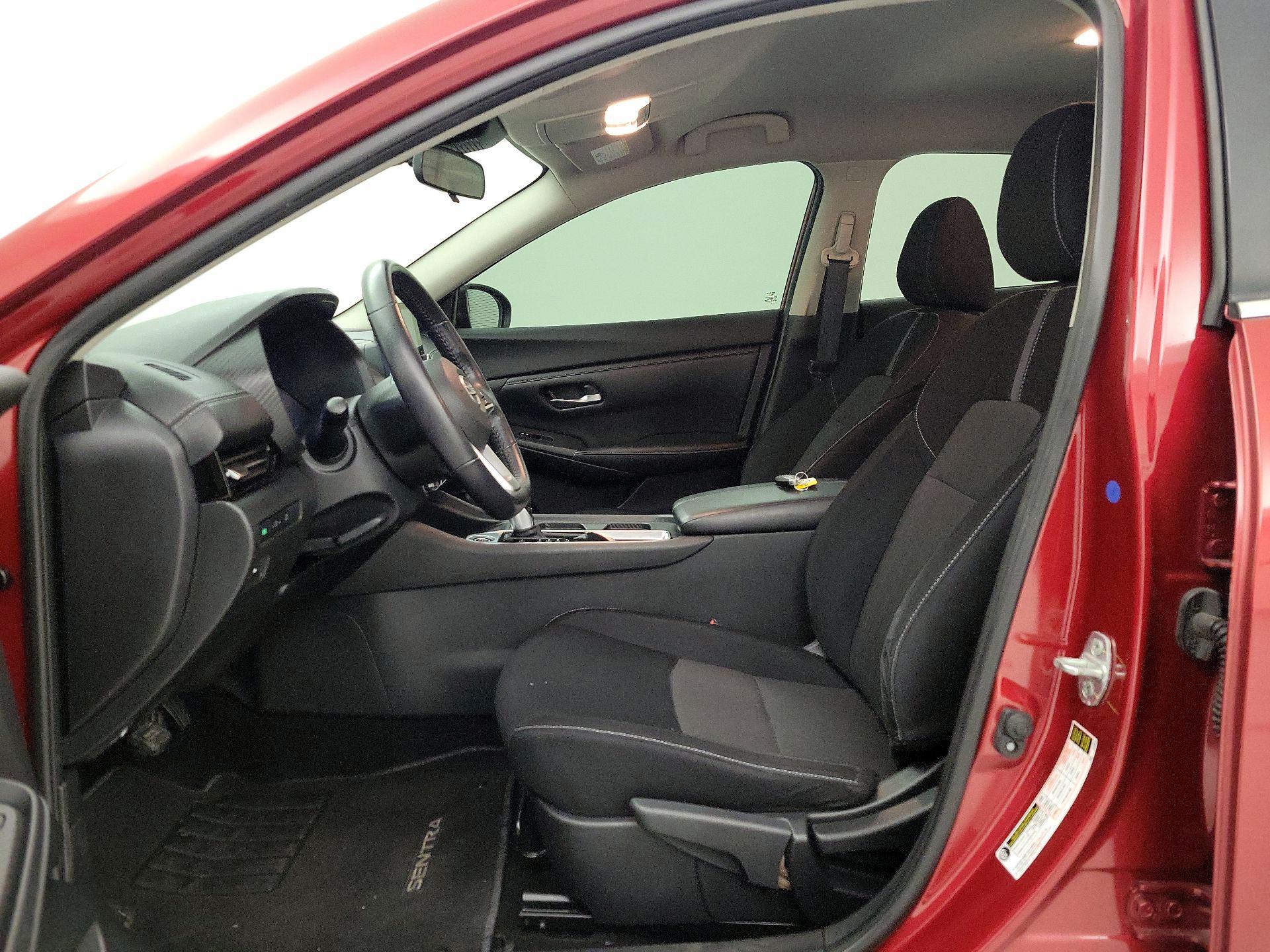 Thumbnail: 2020 Nissan Sentra - 11