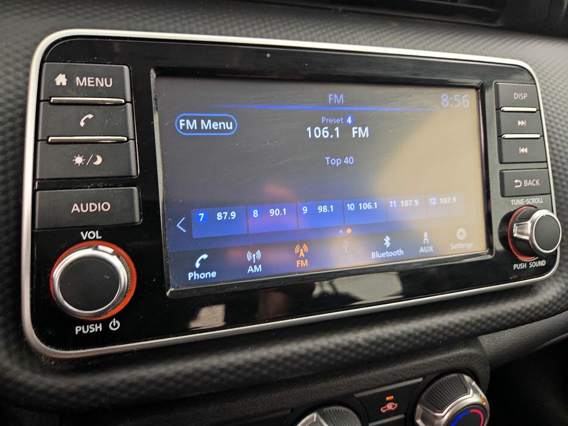 Thumbnail: 2023 Nissan Kicks - 15