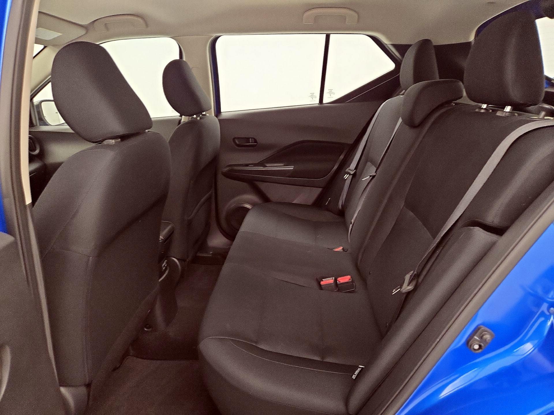 Thumbnail: 2023 Nissan Kicks - 19