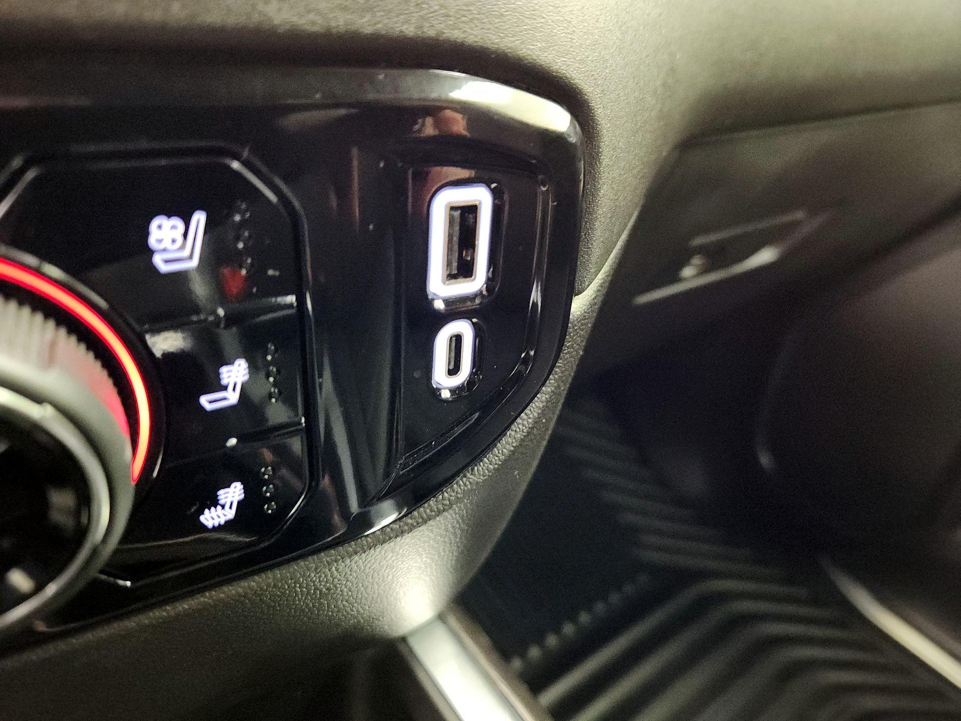 Thumbnail: 2024 Chevrolet Silverado 1500 - 18