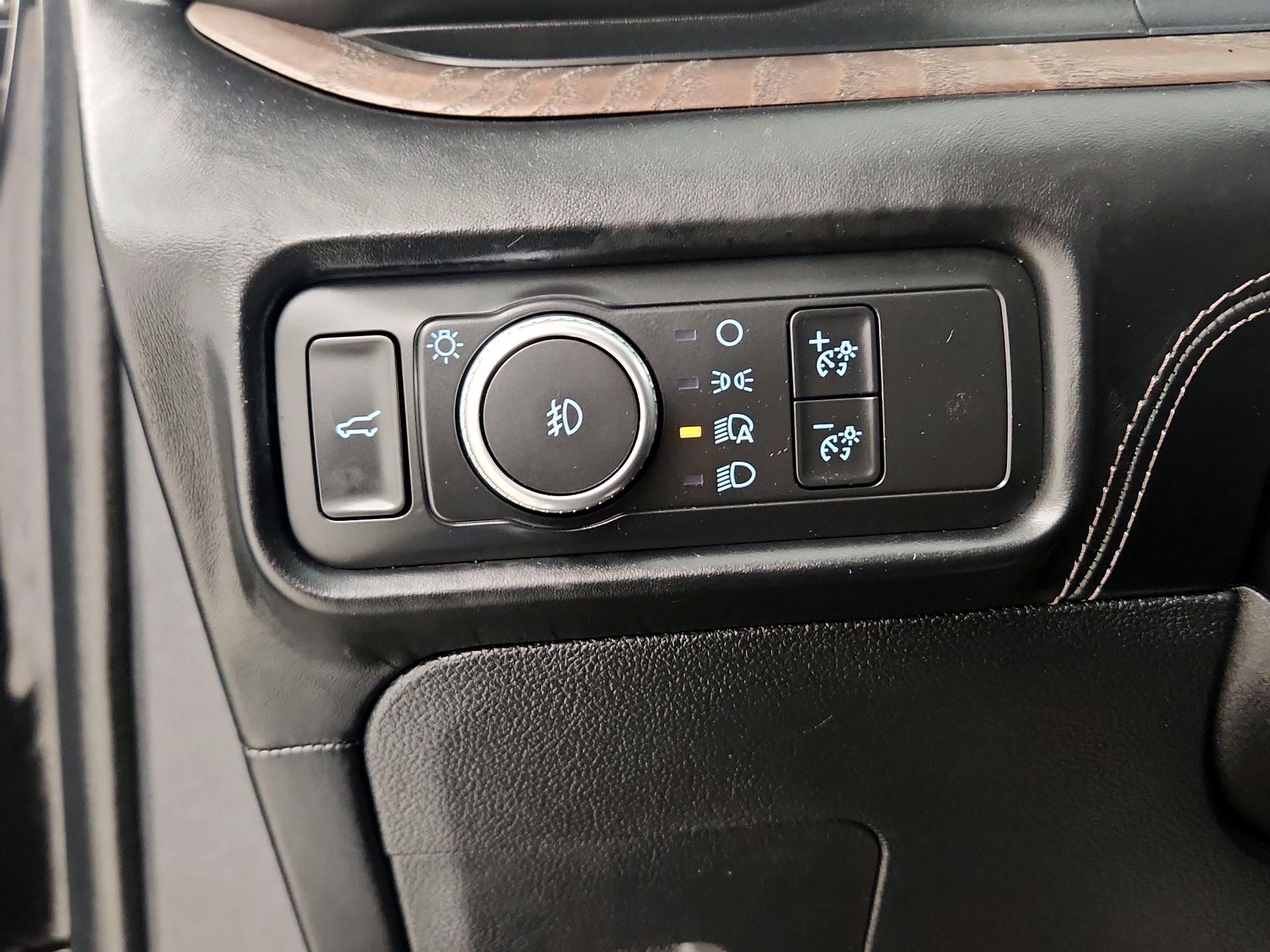 Thumbnail: 2020 Ford Explorer - 13