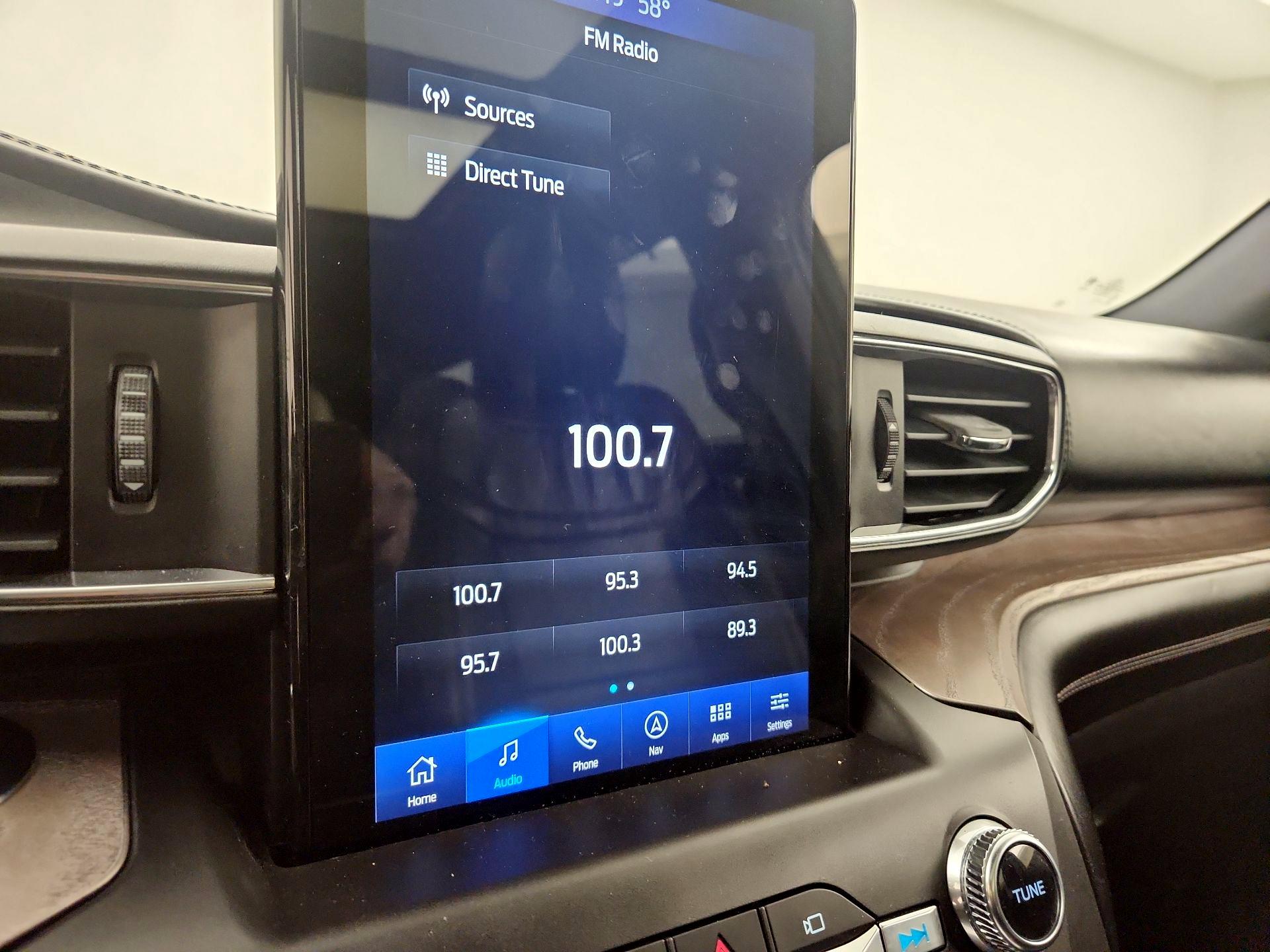 Thumbnail: 2020 Ford Explorer - 15