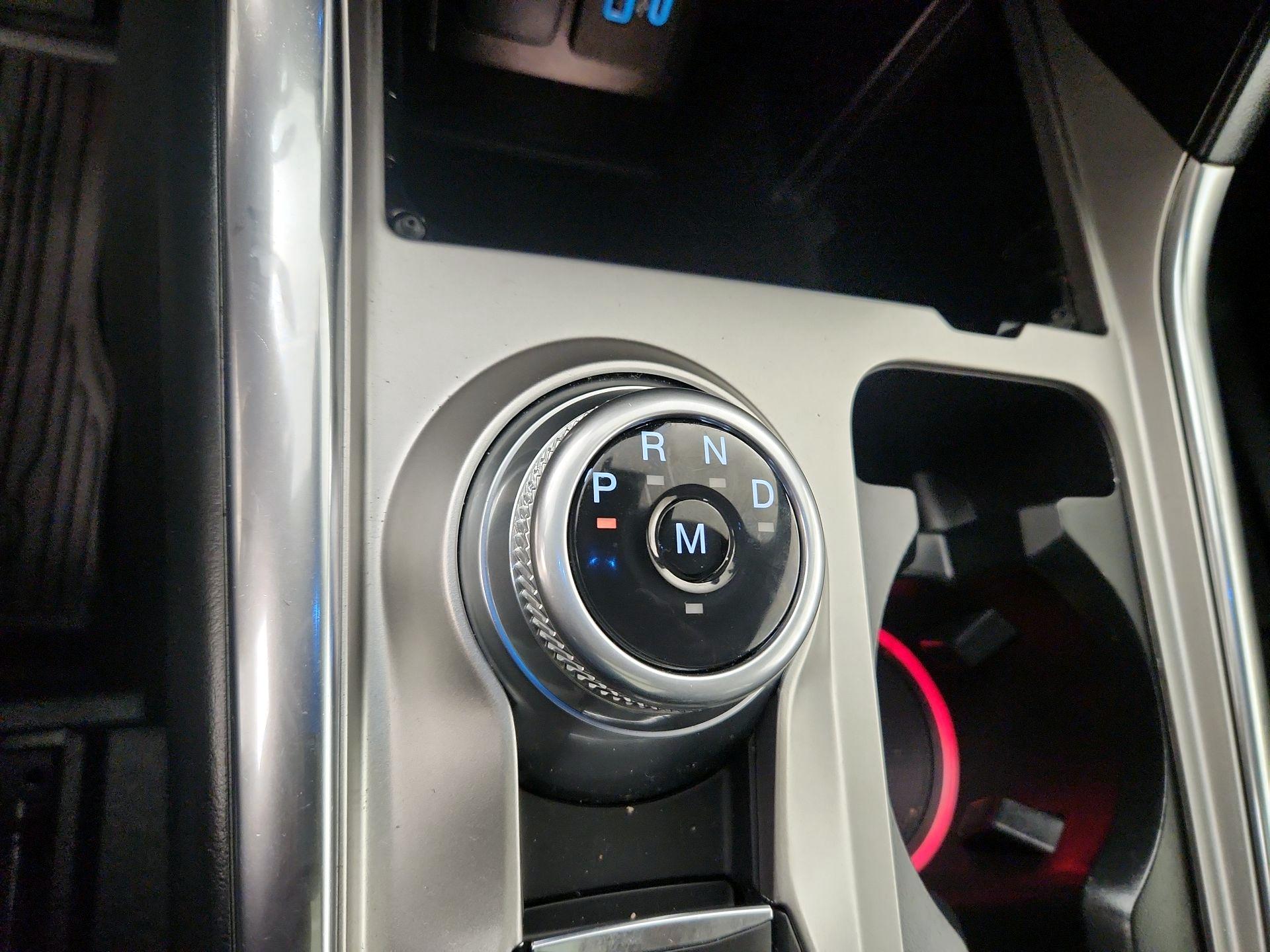 Thumbnail: 2020 Ford Explorer - 17