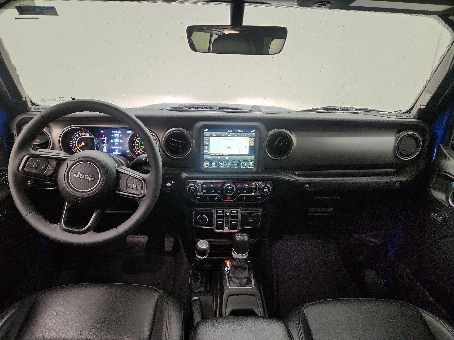 Thumbnail: 2023 Jeep Gladiator - 9