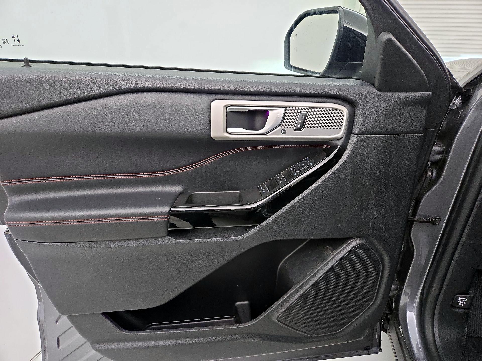 Thumbnail: 2022 Ford Explorer - 12