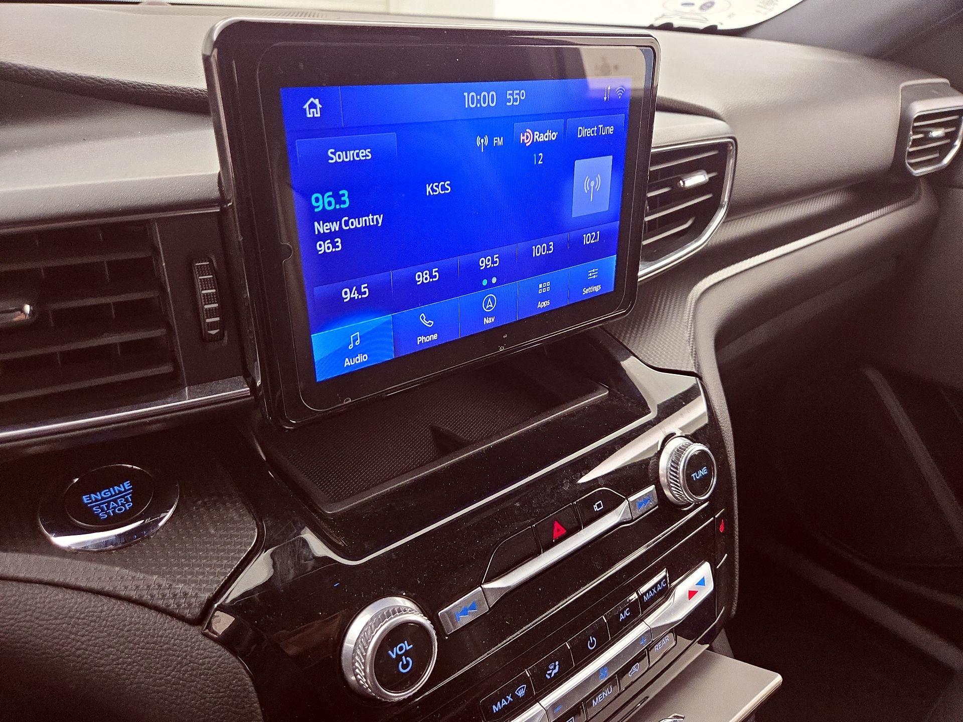 Thumbnail: 2022 Ford Explorer - 16