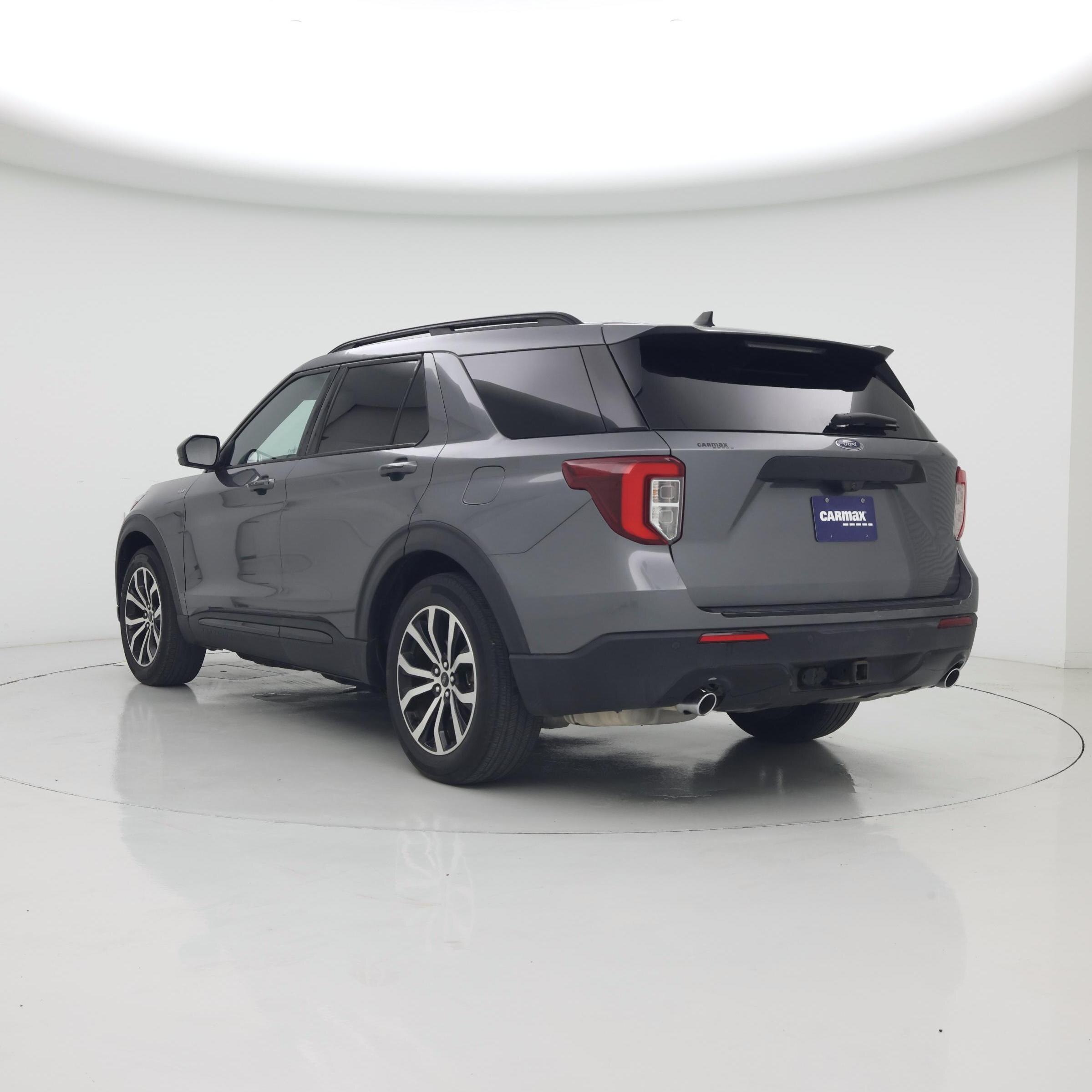 Thumbnail: 2022 Ford Explorer - 2
