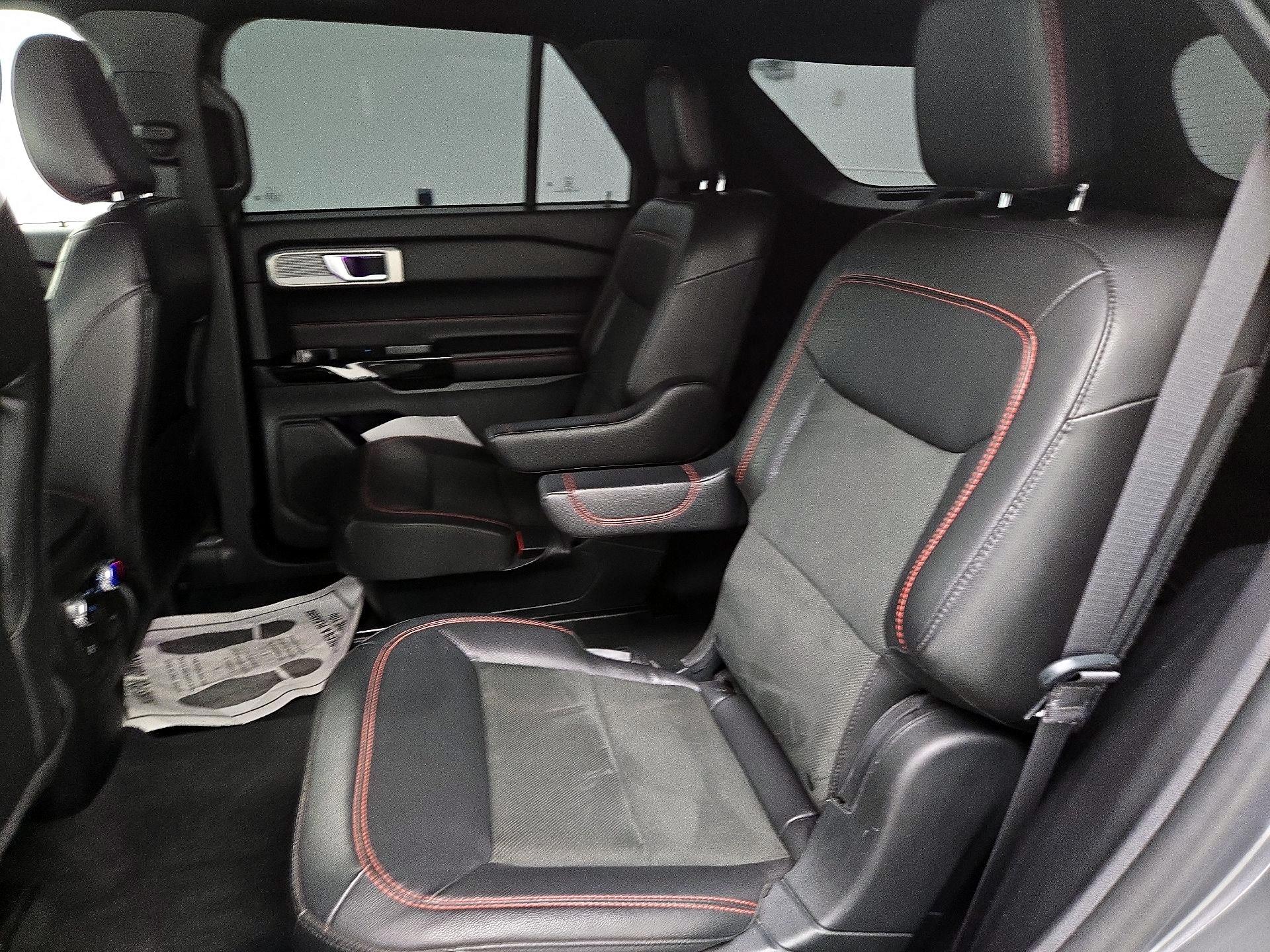 Thumbnail: 2022 Ford Explorer - 20