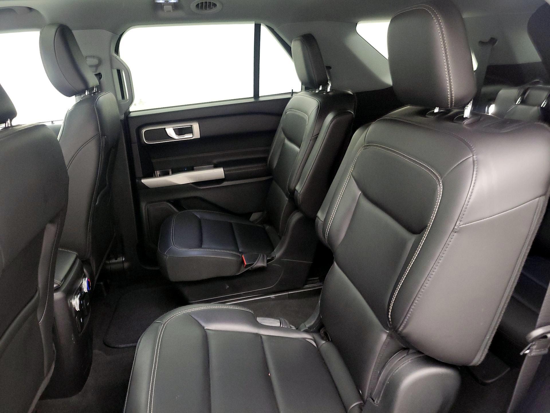 Thumbnail: 2022 Ford Explorer - 20