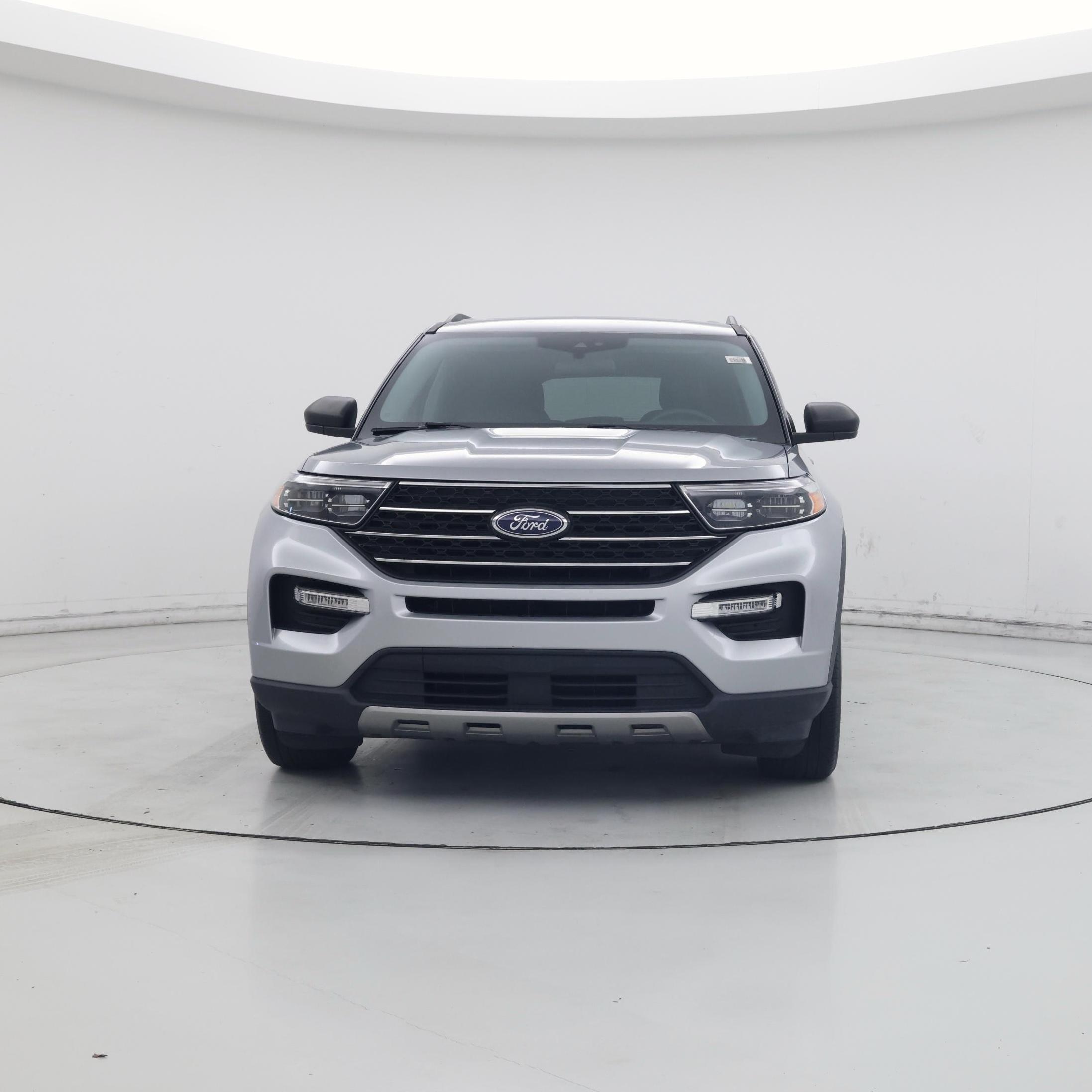 Thumbnail: 2022 Ford Explorer - 5