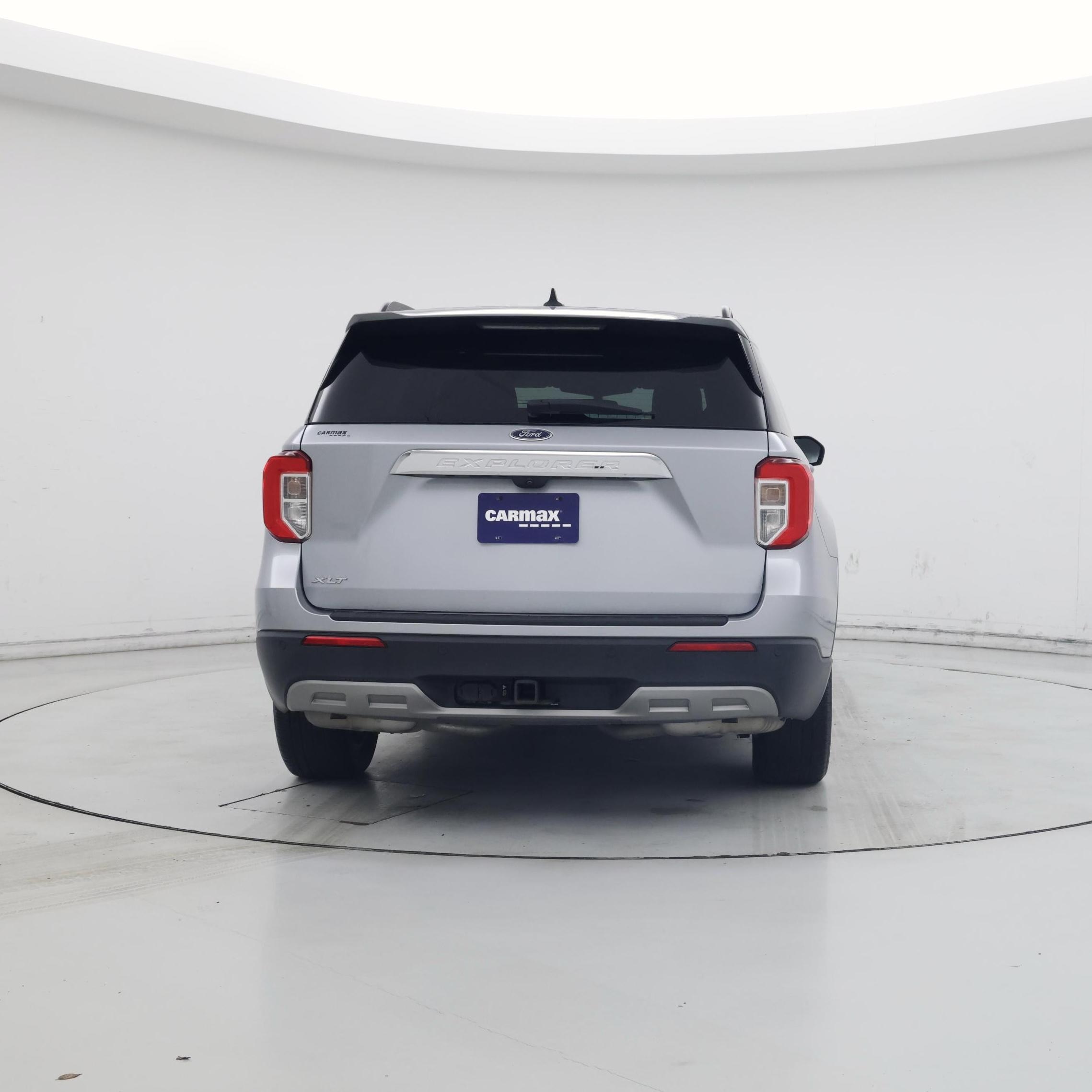 Thumbnail: 2022 Ford Explorer - 6