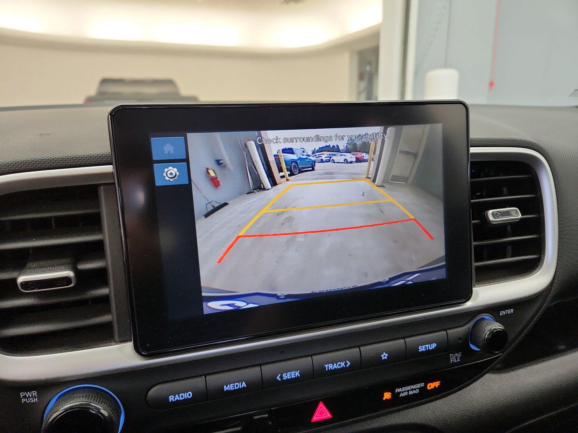 Thumbnail: 2023 Hyundai Venue - 14