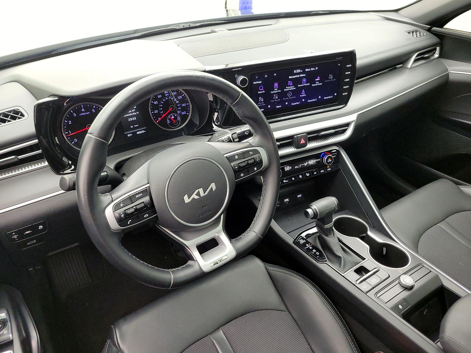 Thumbnail: 2023 Kia K5 - 9