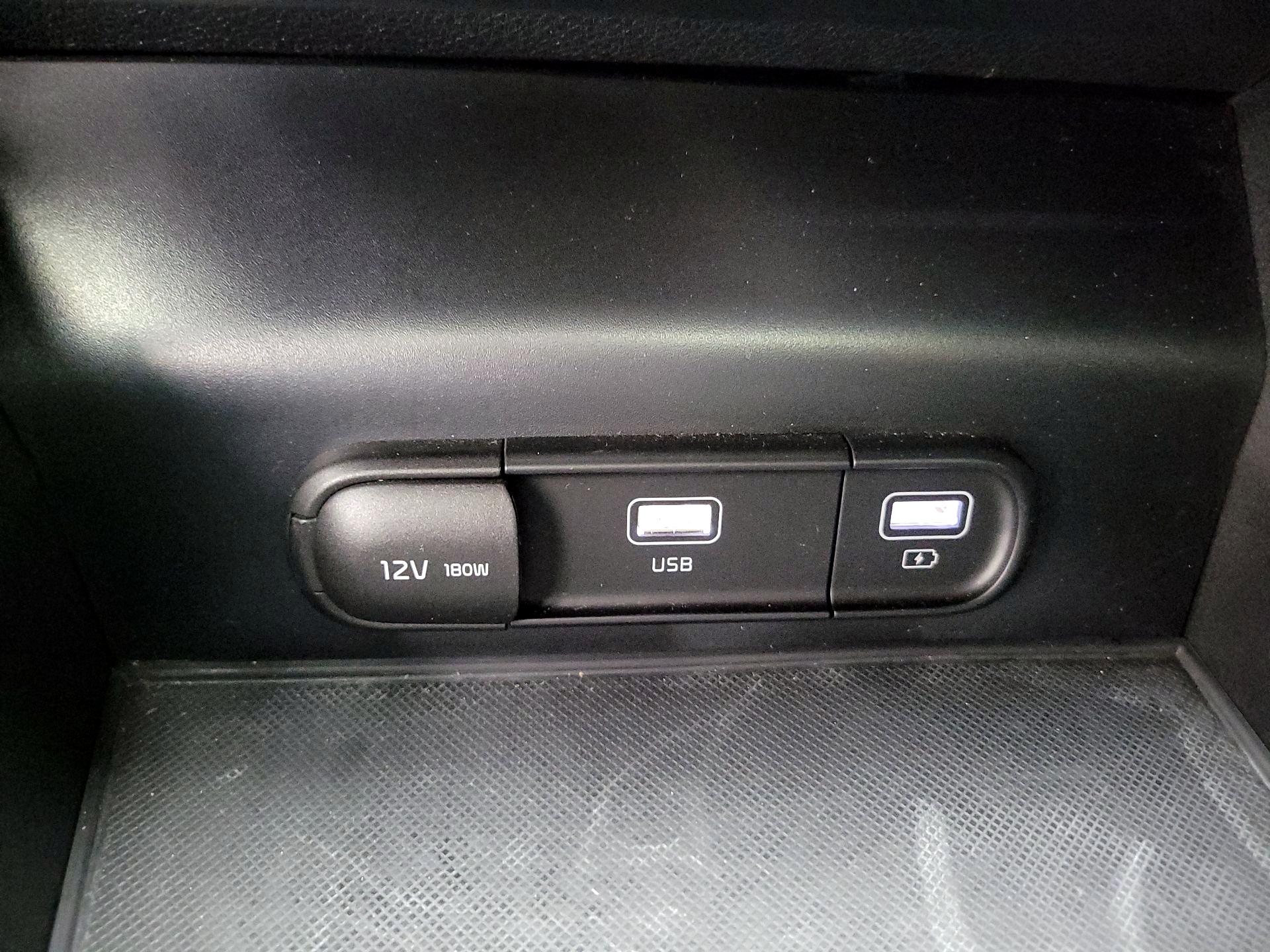 Thumbnail: 2023 Kia K5 - 19