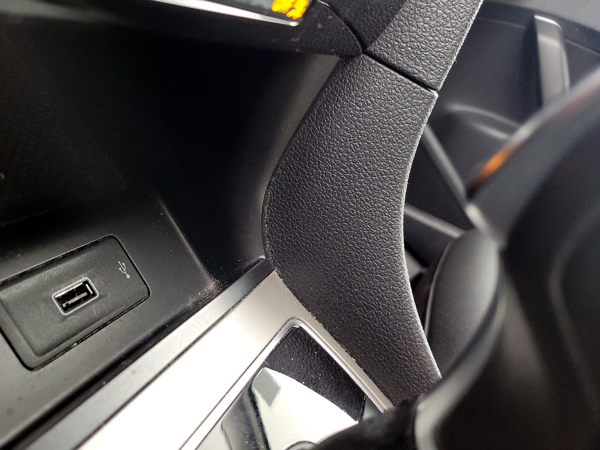 Thumbnail: 2020 Volkswagen Passat - 18