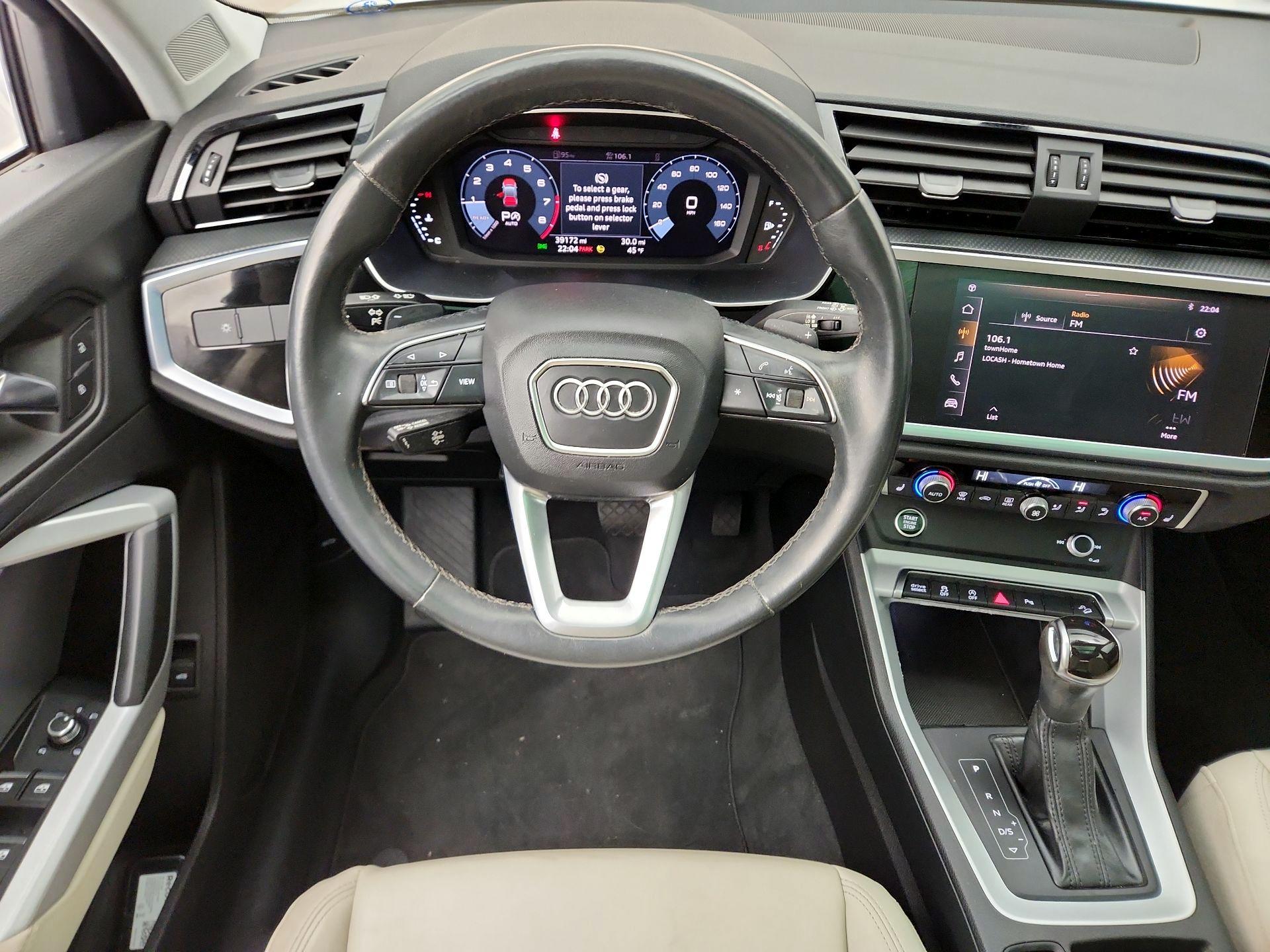 Thumbnail: 2021 Audi Q3 - 10