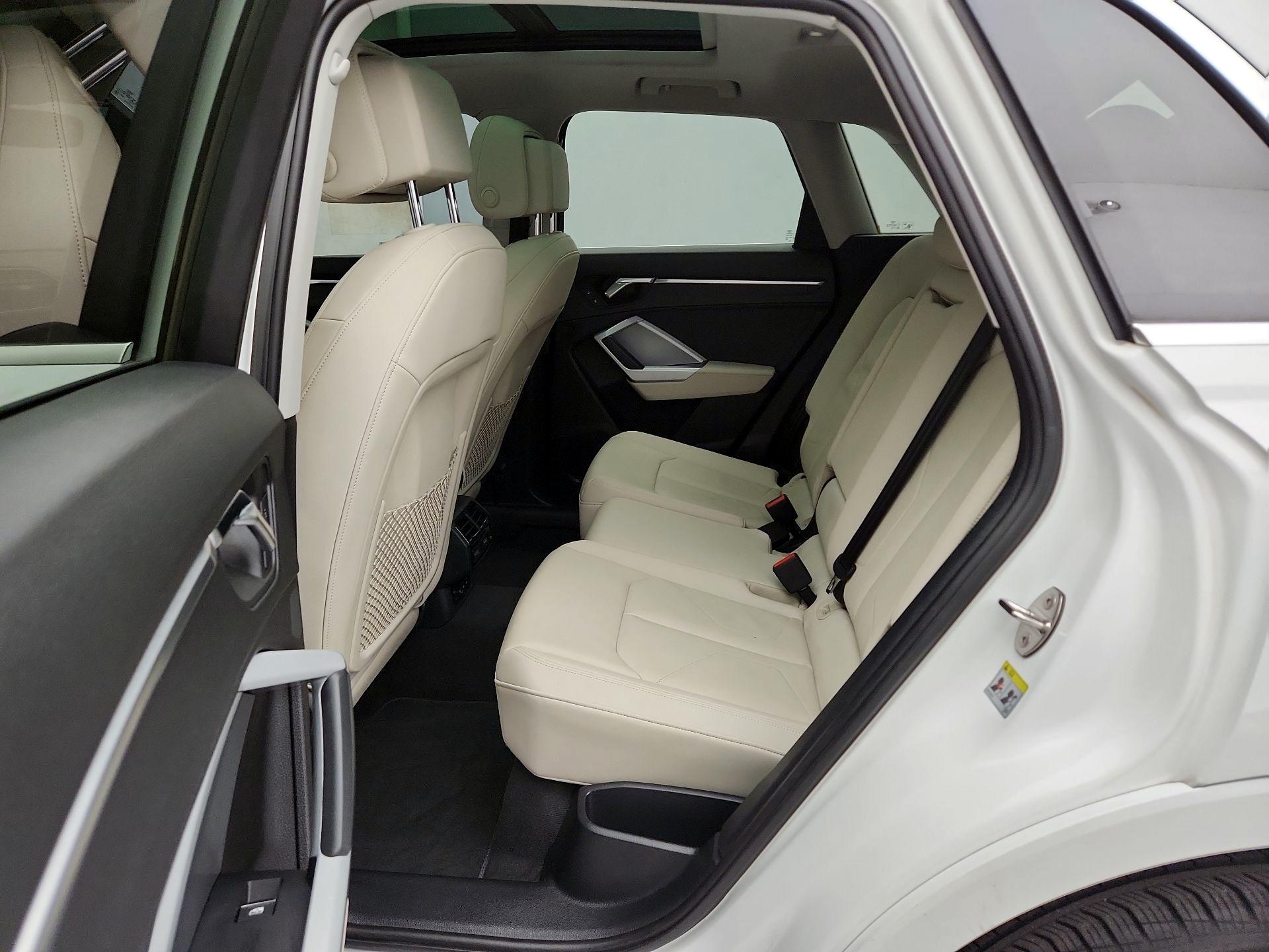 Thumbnail: 2021 Audi Q3 - 20