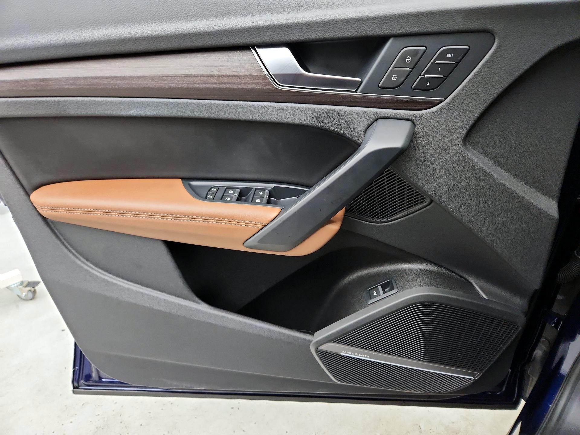 Thumbnail: 2021 Audi Q5 - 12