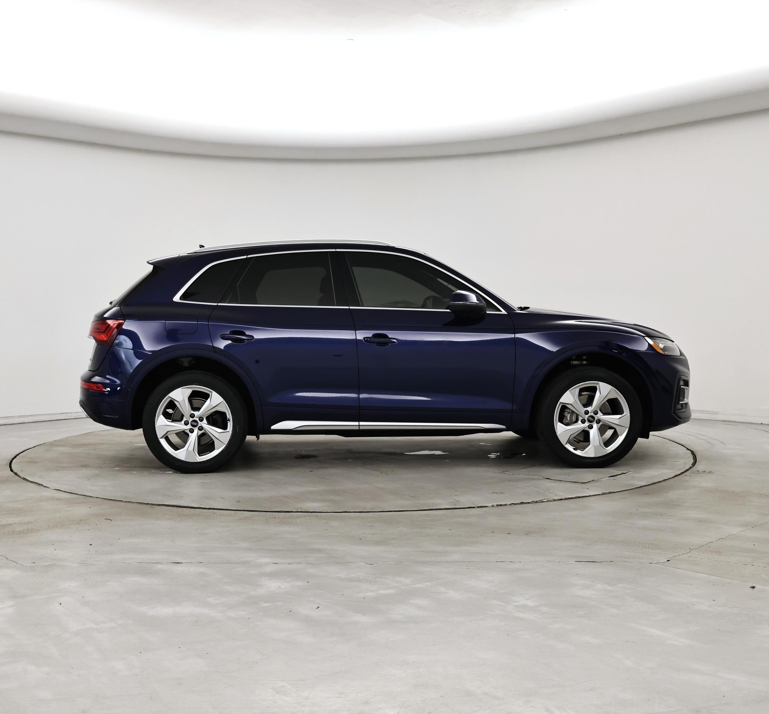Thumbnail: 2021 Audi Q5 - 7