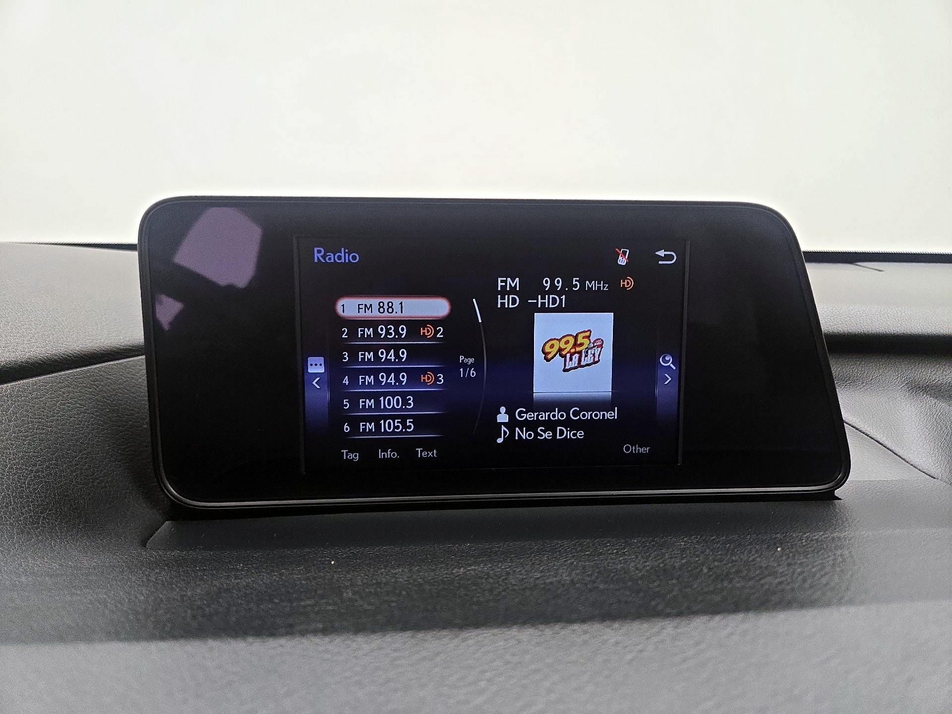 Thumbnail: 2019 Lexus RX - 15