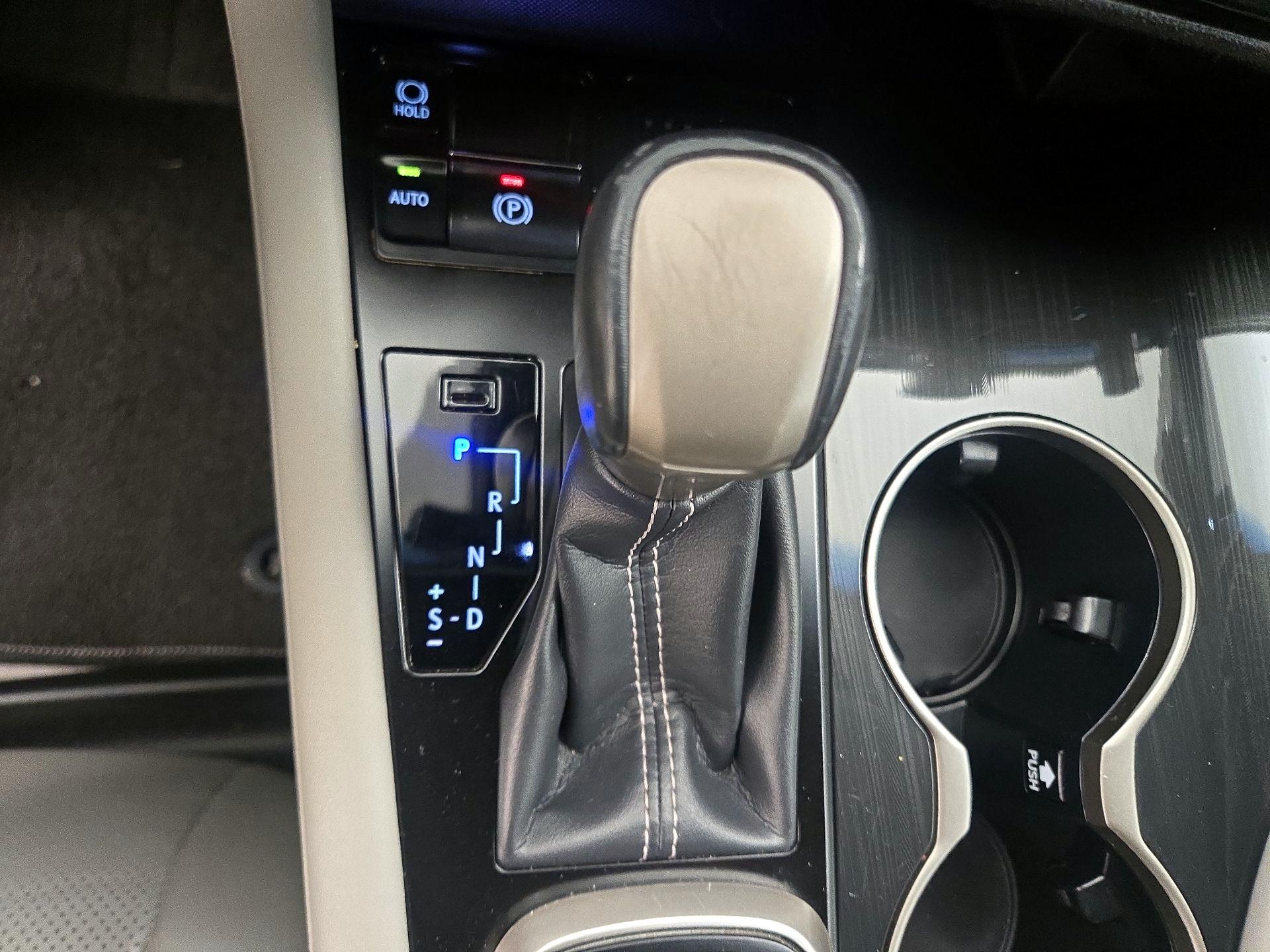 Thumbnail: 2019 Lexus RX - 17