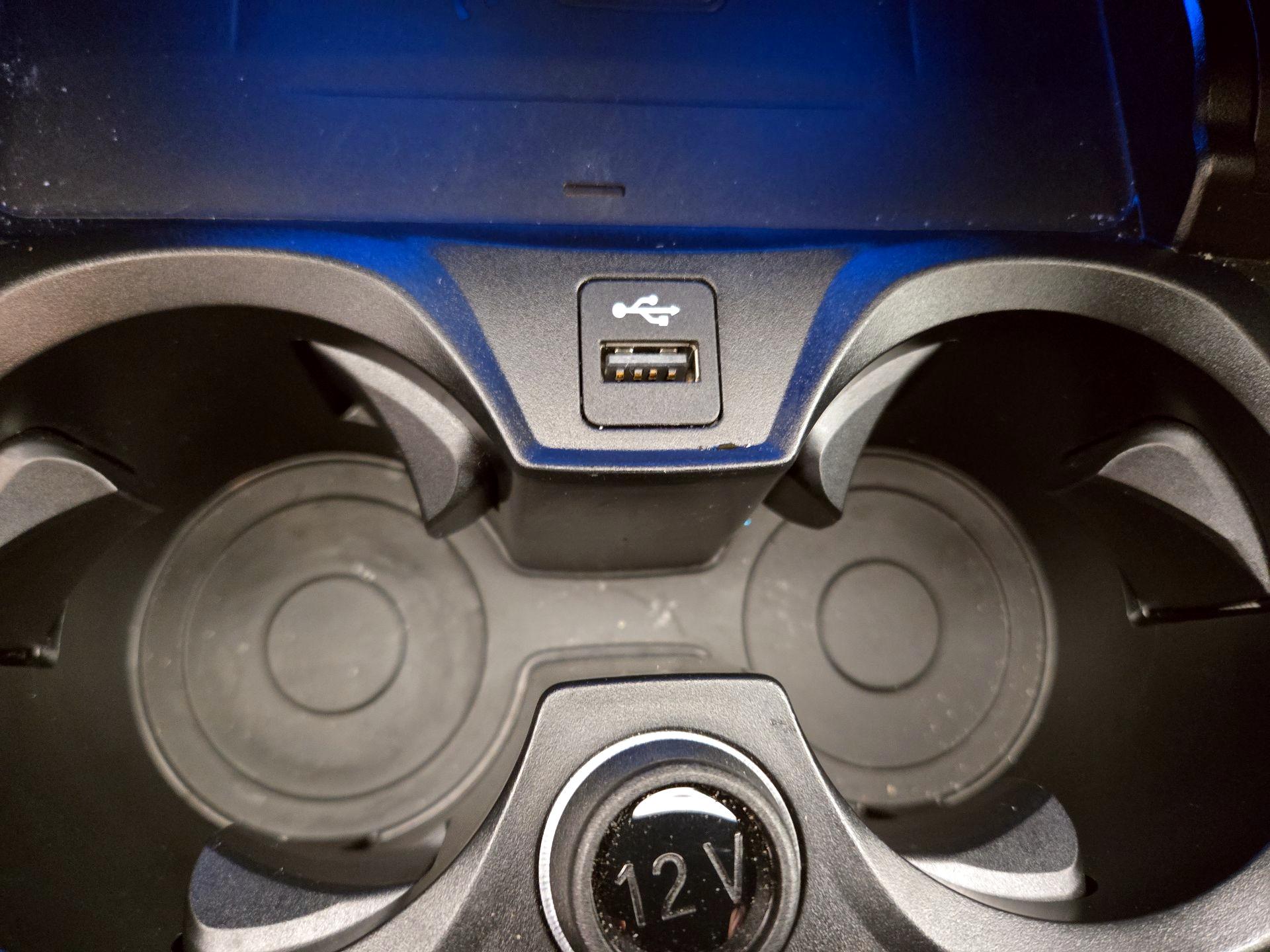 Thumbnail: 2025 BMW 3 Series - 19