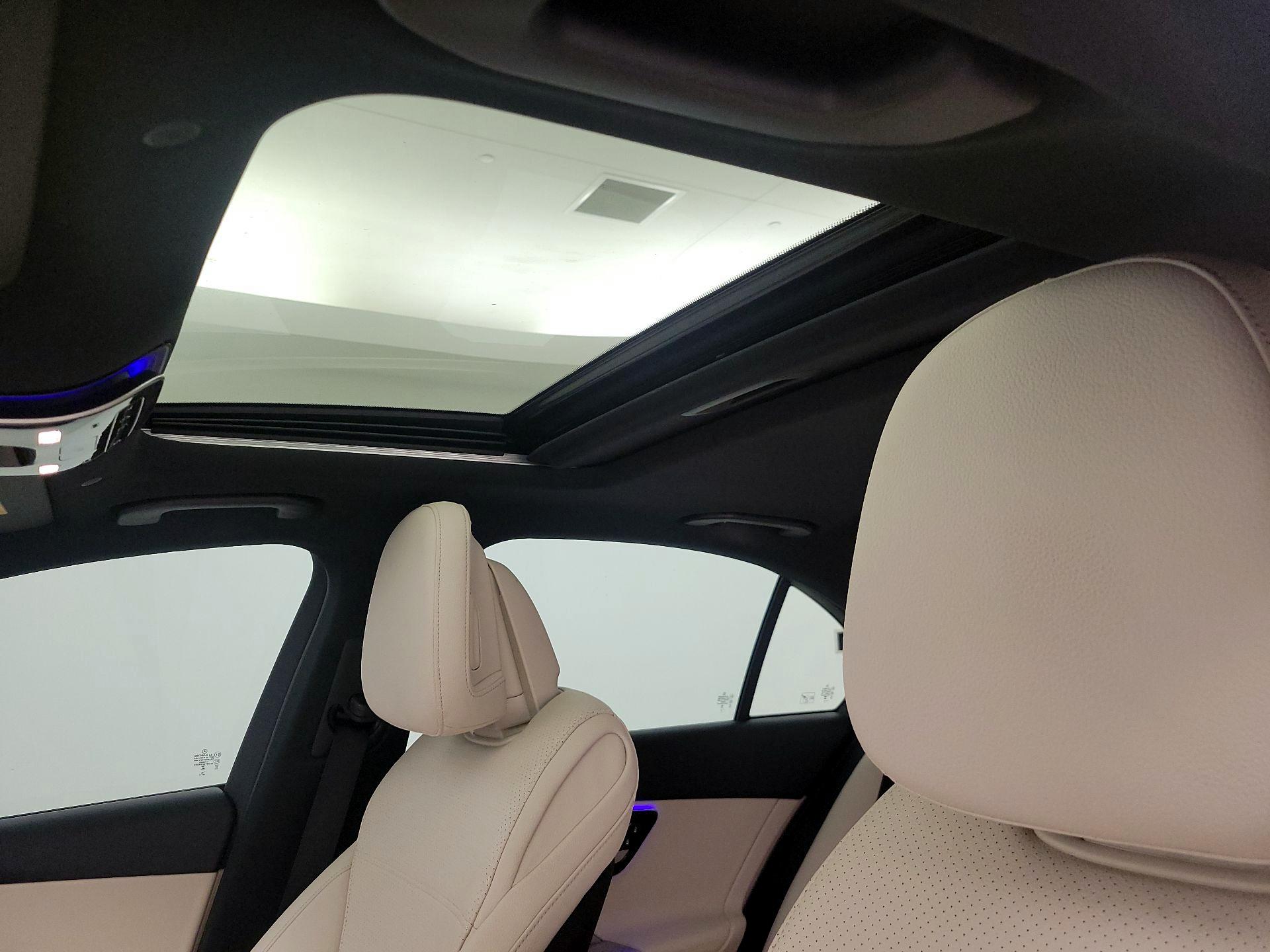 Thumbnail: 2023 Mercedes-Benz C-Class - 20