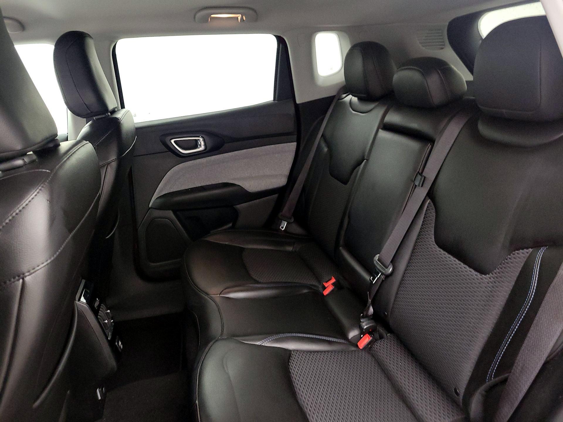 Thumbnail: 2022 Jeep Compass - 19