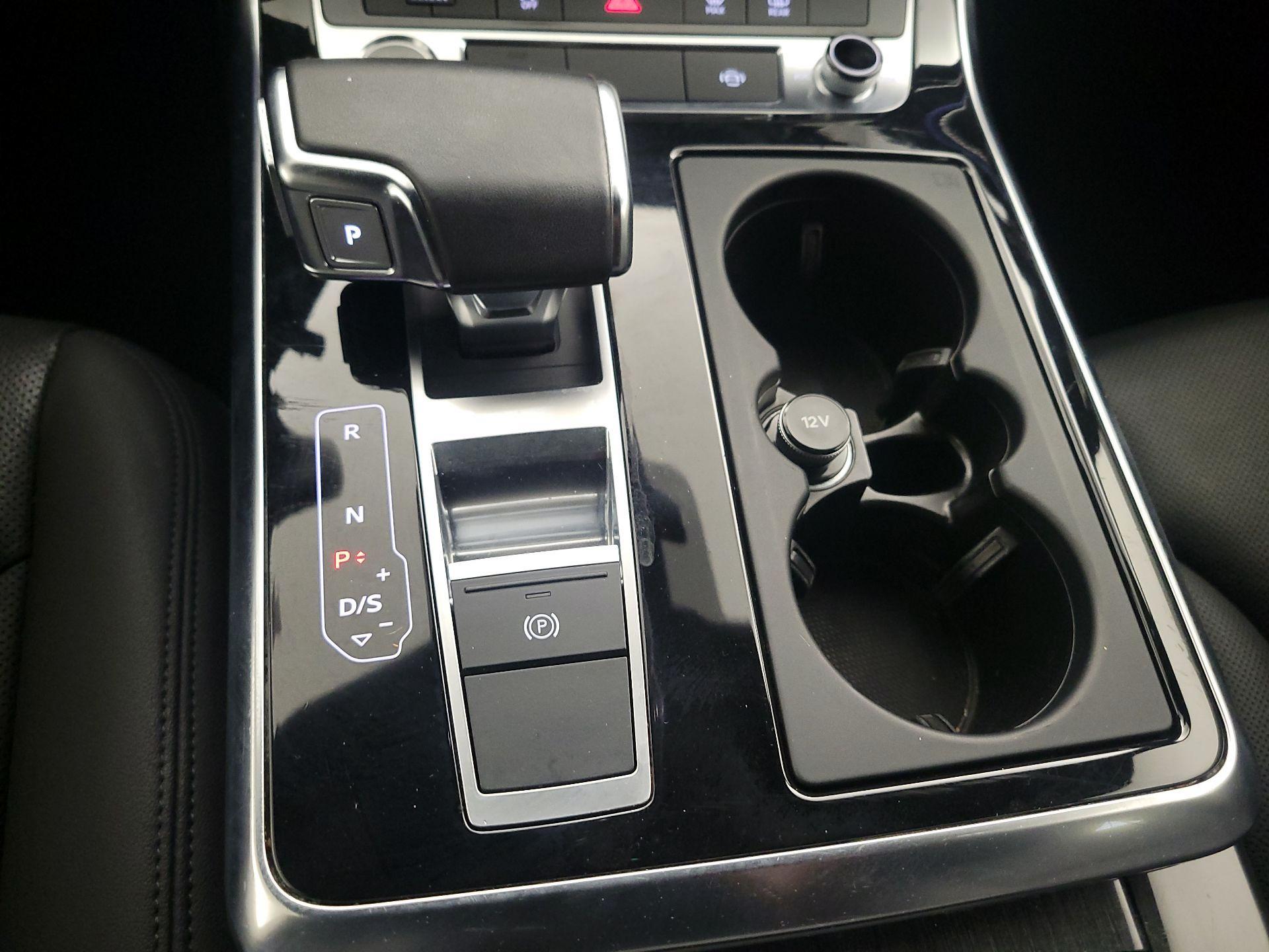 Thumbnail: 2021 Audi Q7 - 18