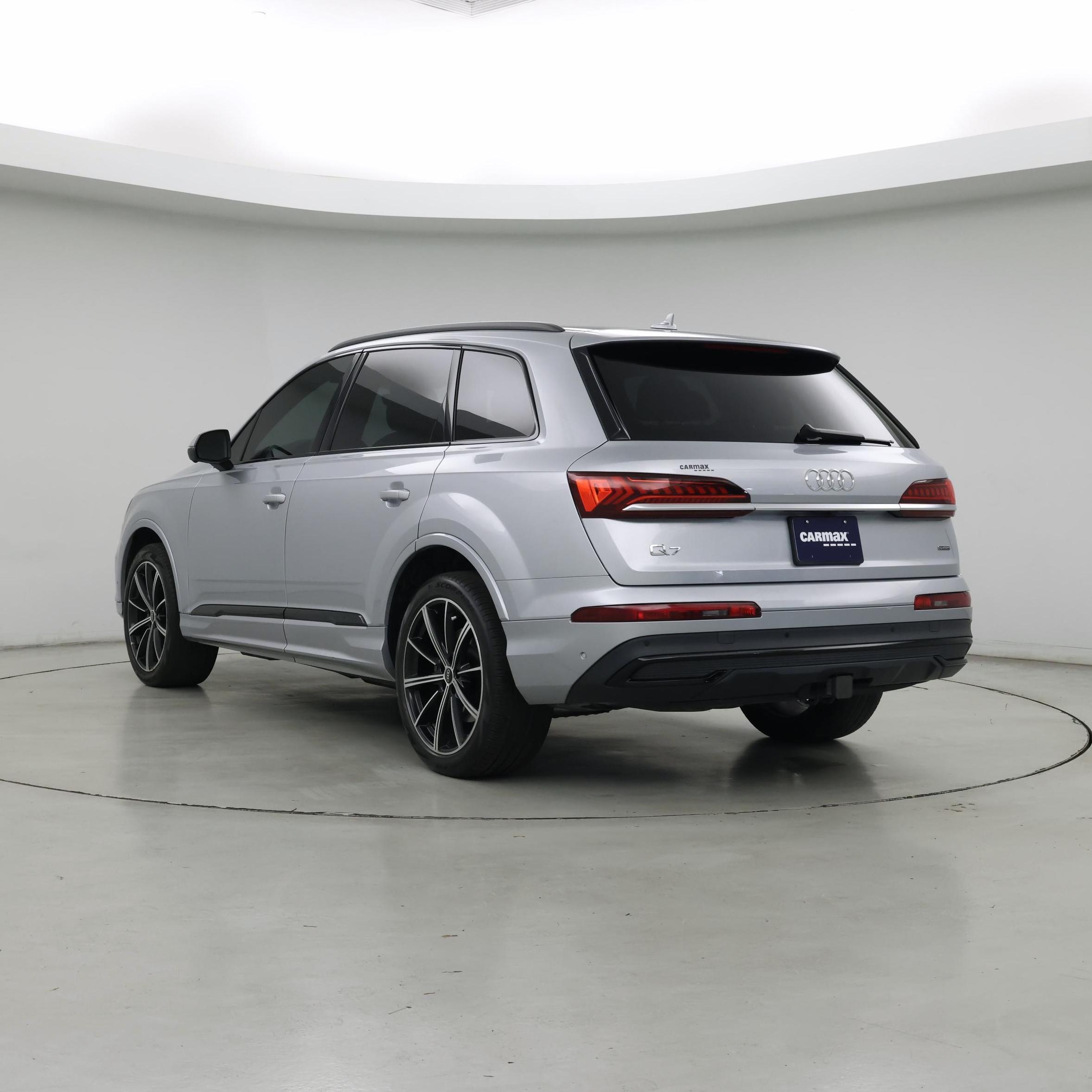 Thumbnail: 2021 Audi Q7 - 2