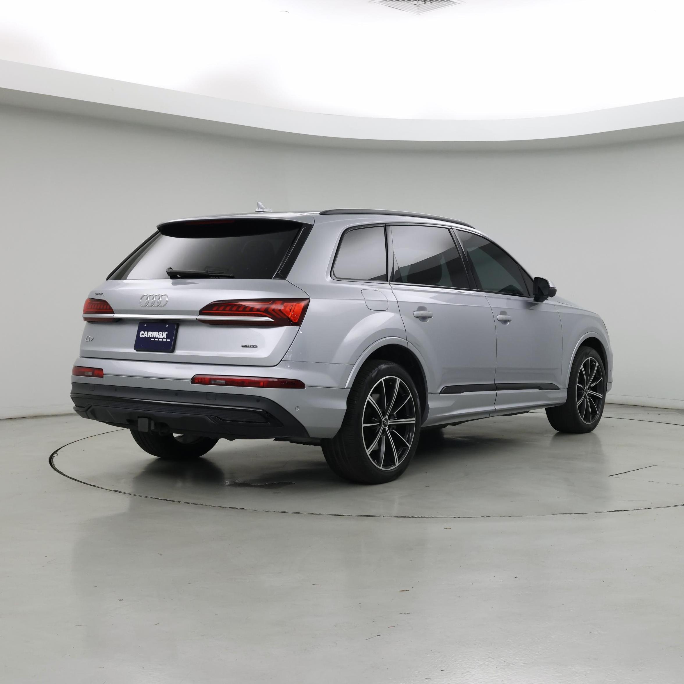 Thumbnail: 2021 Audi Q7 - 8