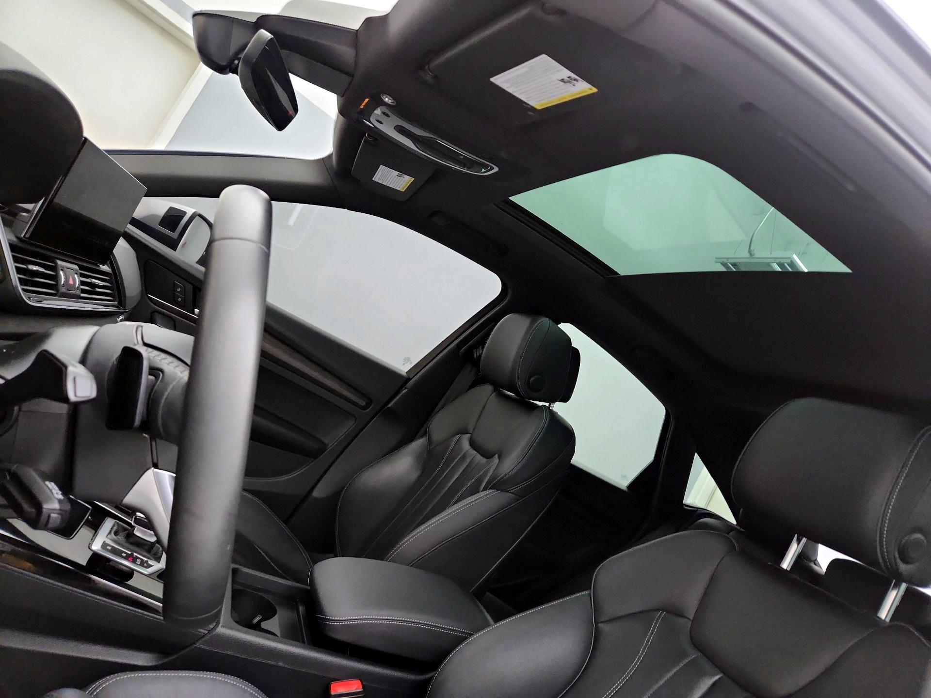 Thumbnail: 2023 Audi Q5 - 19