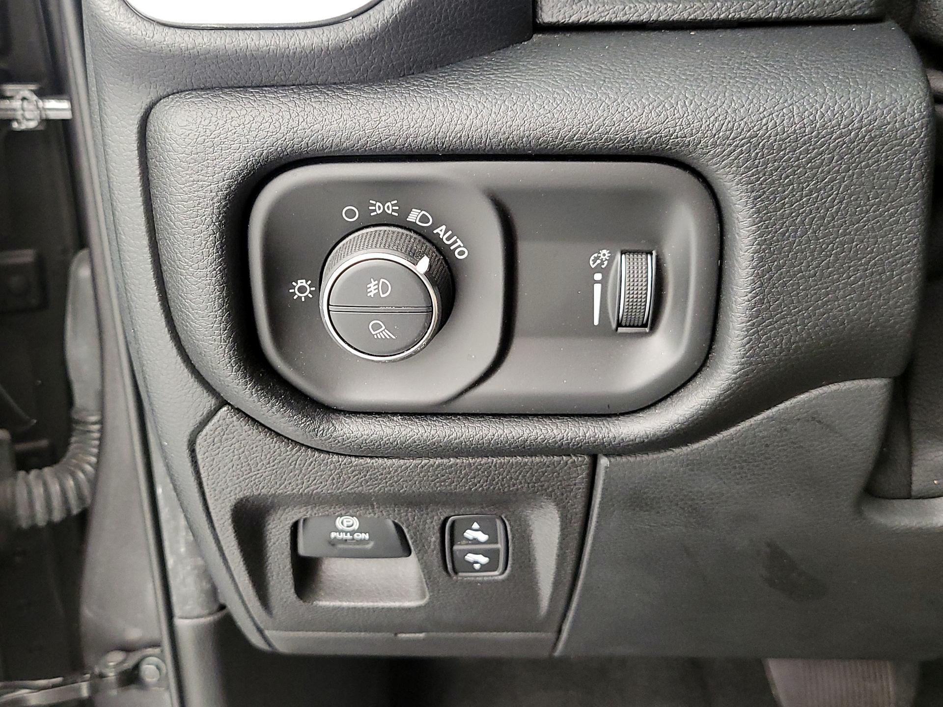 Thumbnail: 2022 RAM 1500 - 13