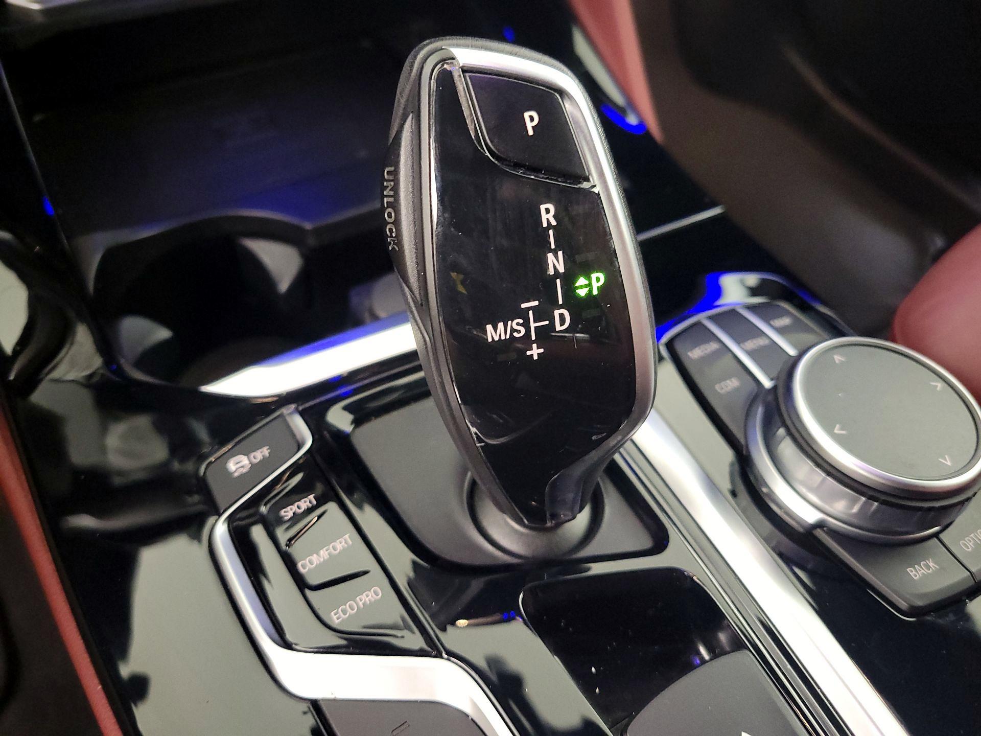 Thumbnail: 2021 BMW X4 - 18