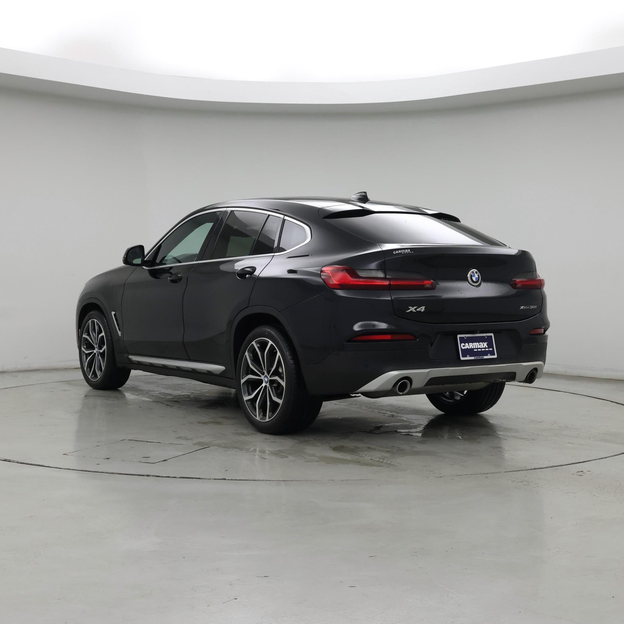 Thumbnail: 2021 BMW X4 - 2