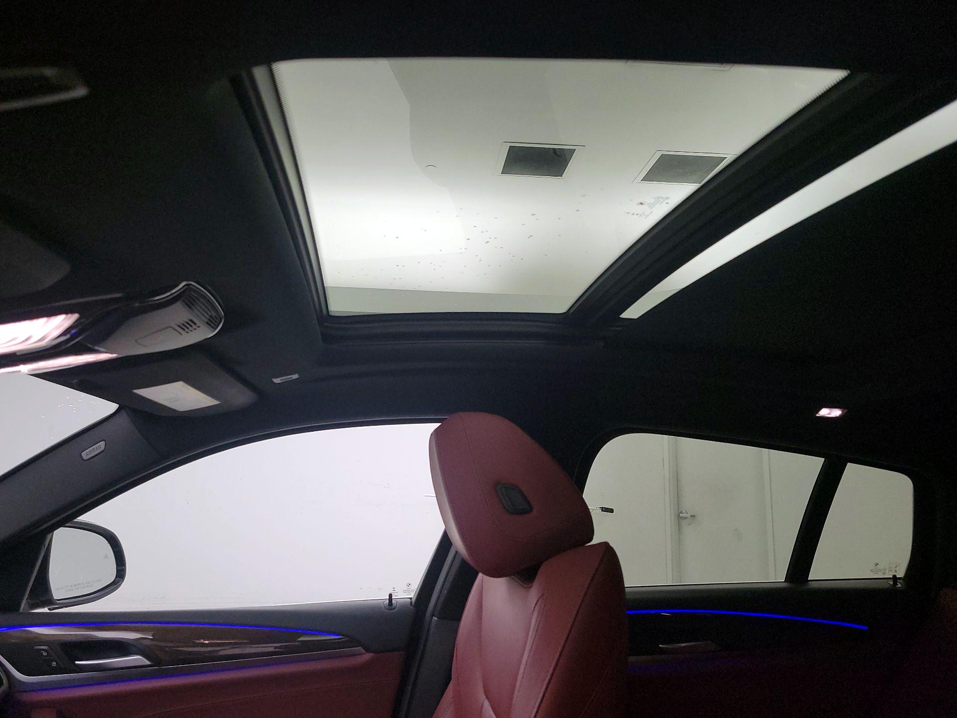 Thumbnail: 2021 BMW X4 - 20