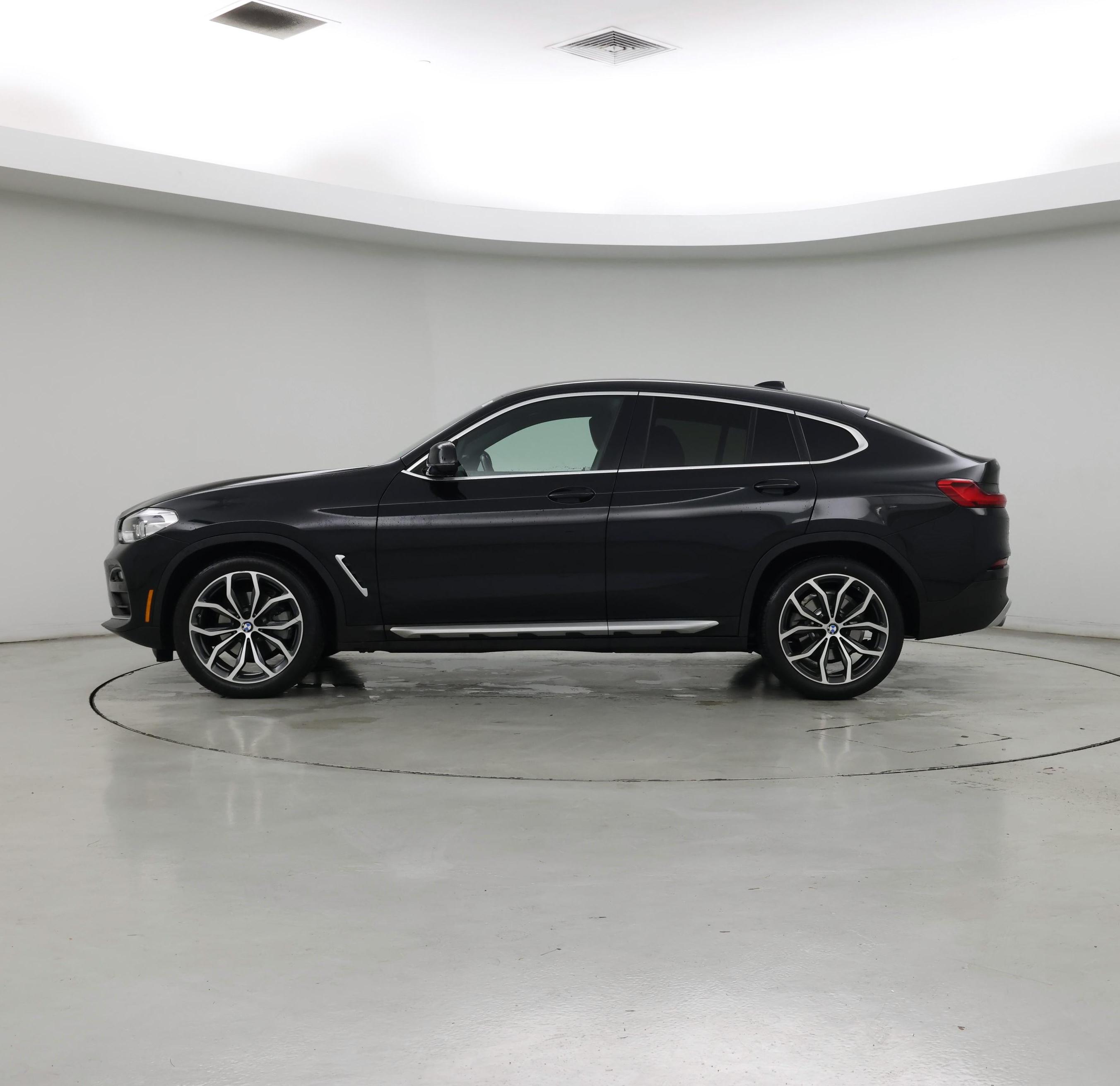 Thumbnail: 2021 BMW X4 - 3