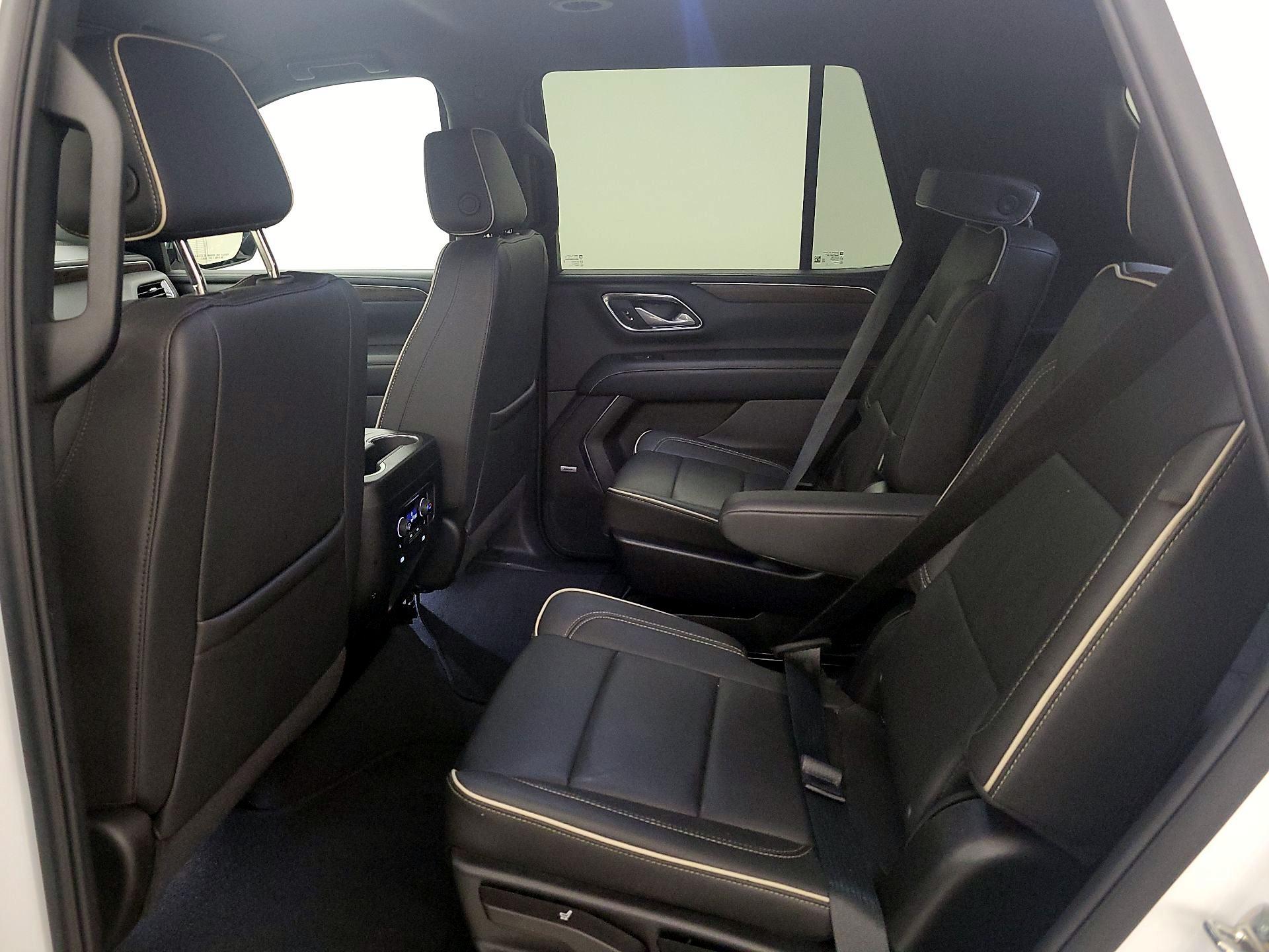 Thumbnail: 2024 Chevrolet Tahoe - 19