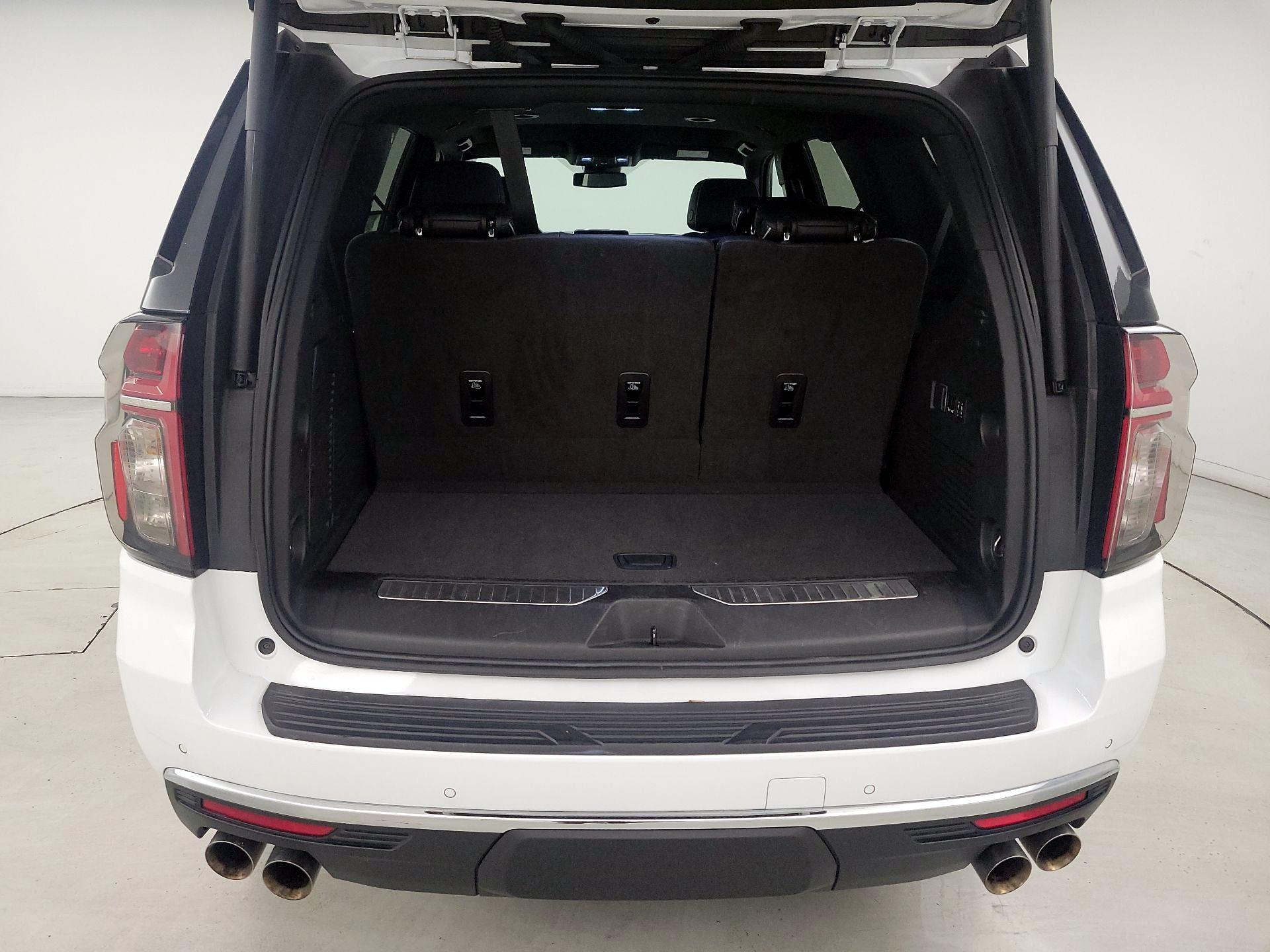 Thumbnail: 2024 Chevrolet Tahoe - 20