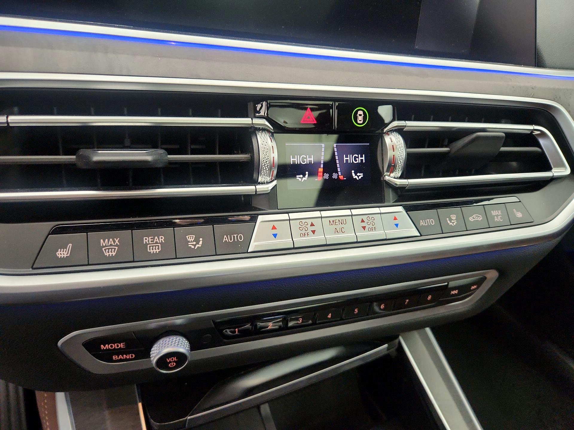 Thumbnail: 2023 BMW X5 - 17