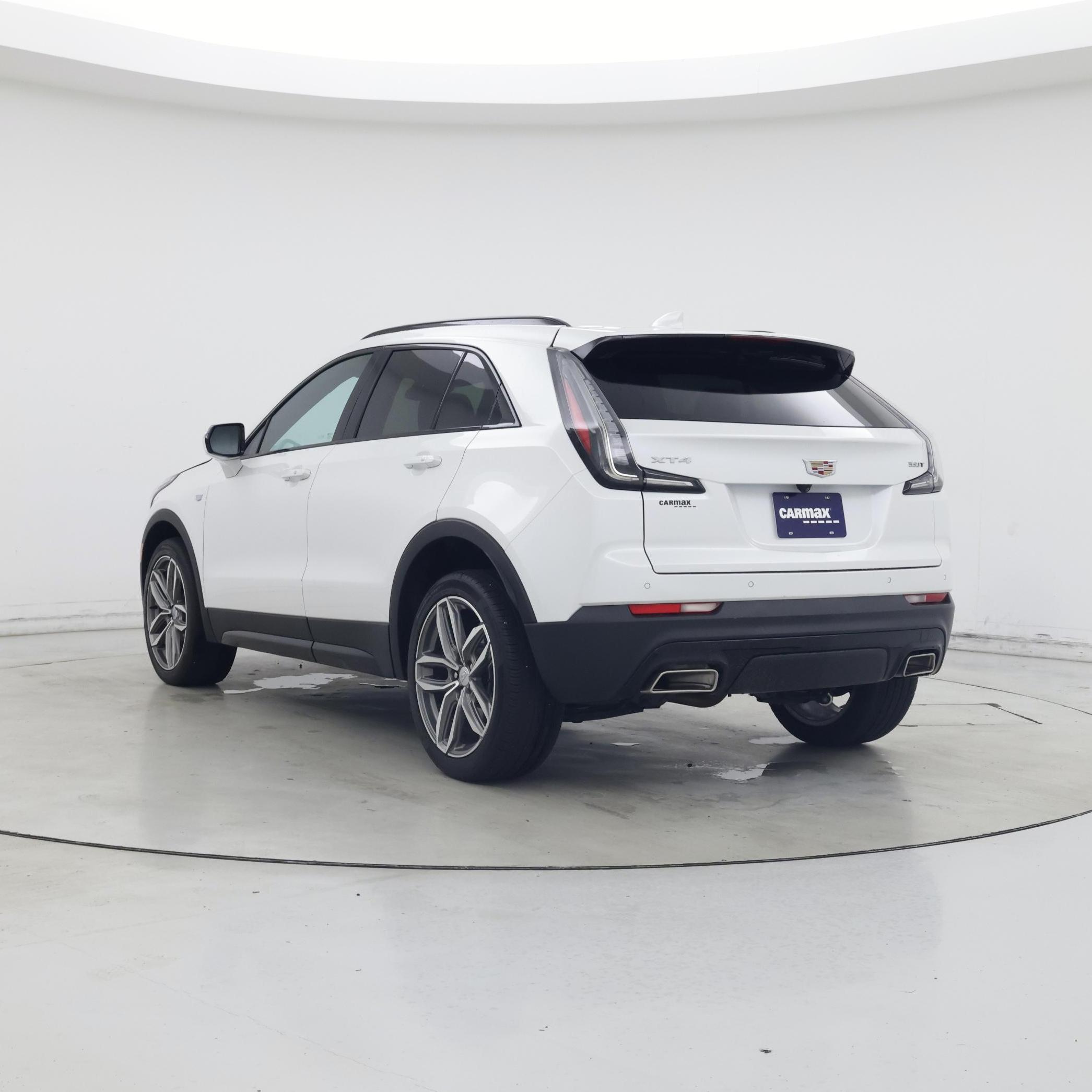 Thumbnail: 2023 Cadillac XT4 - 2