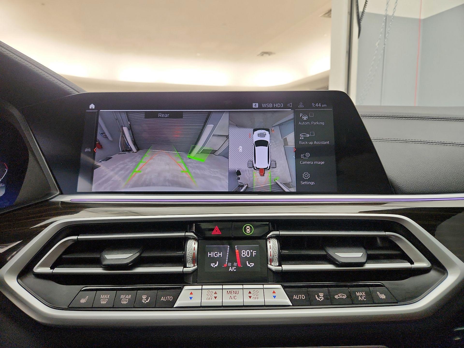 Thumbnail: 2021 BMW X5 - 15