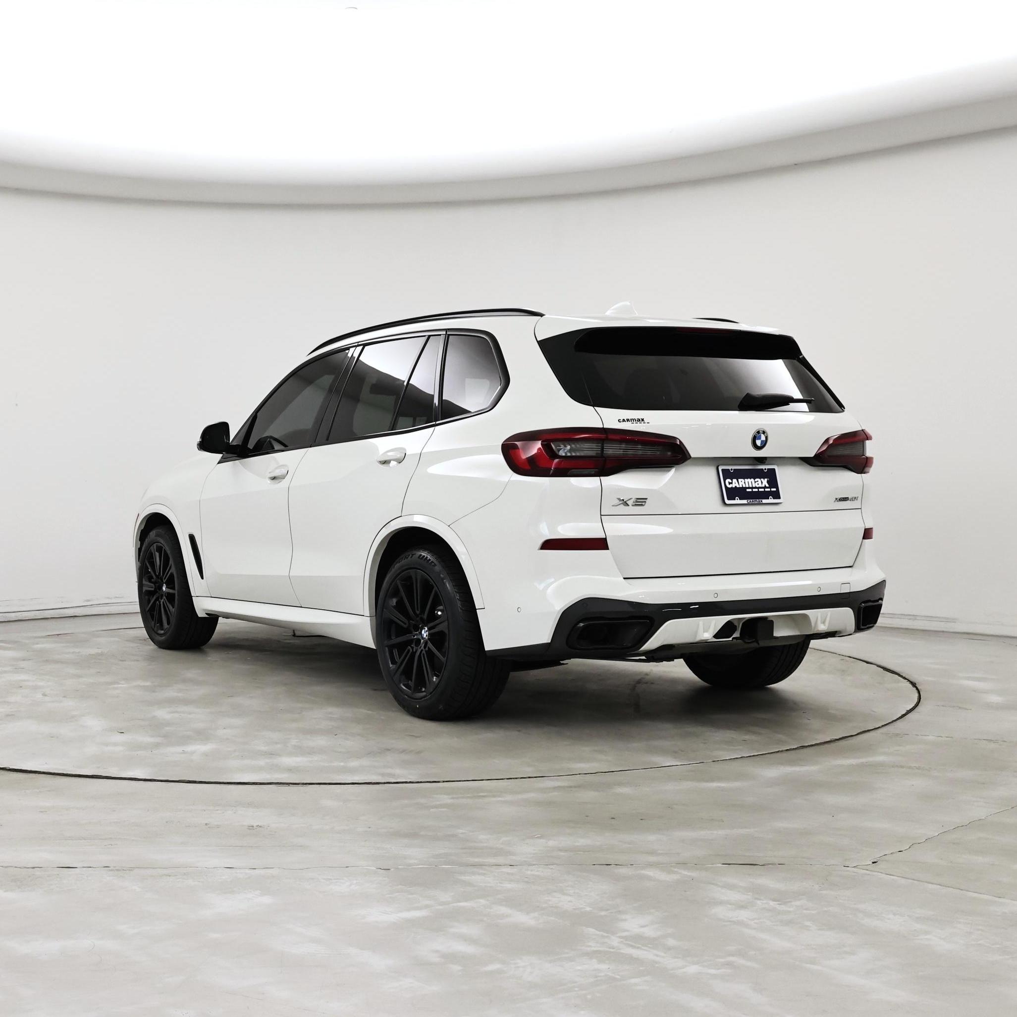 Thumbnail: 2021 BMW X5 - 2