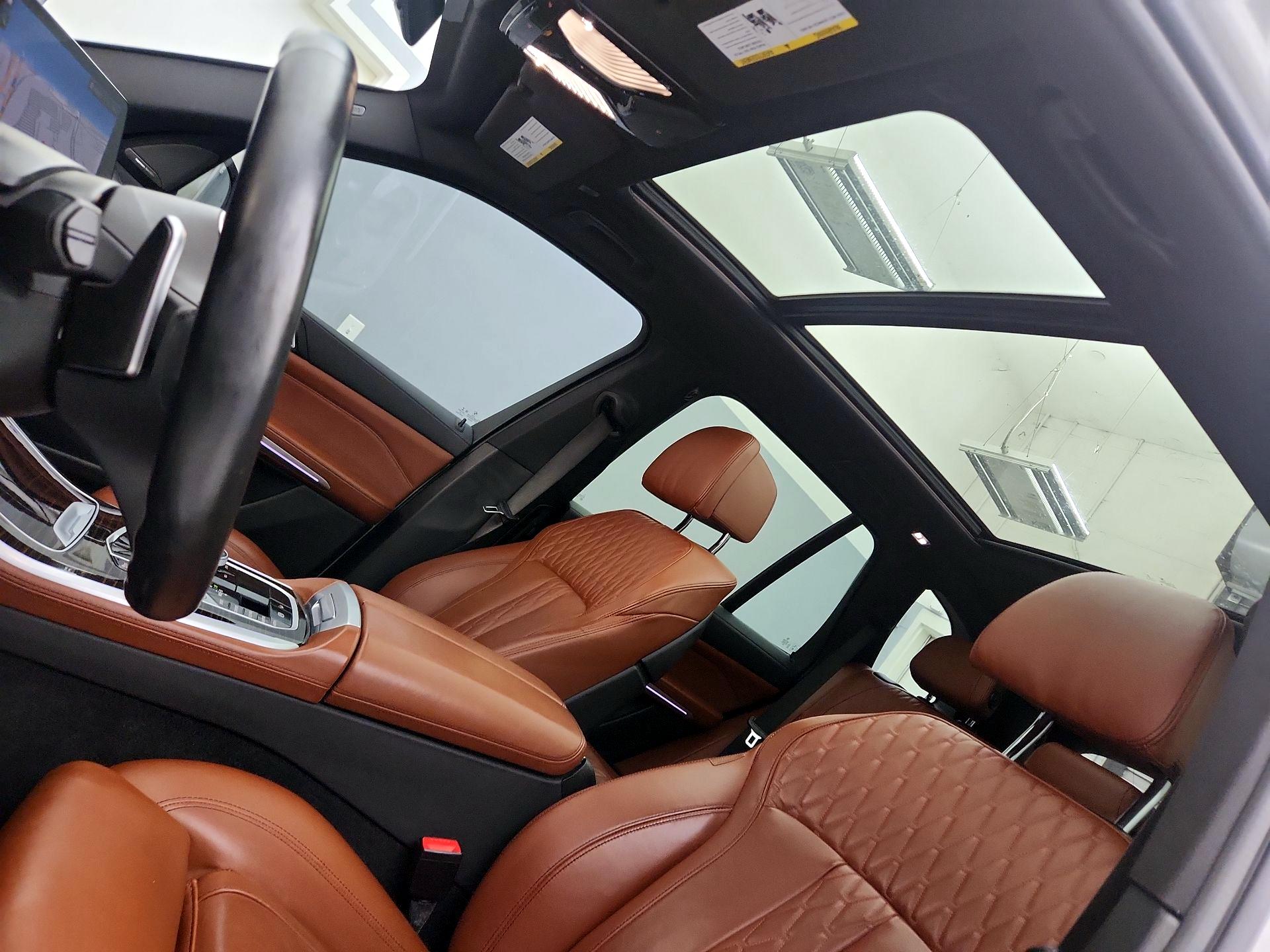 Thumbnail: 2021 BMW X5 - 20